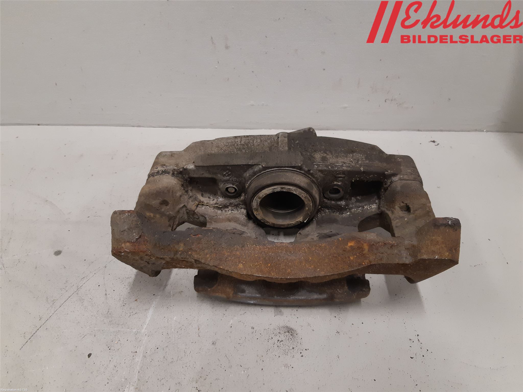 Volvo V70 14-16 Bromsok Fram Höger