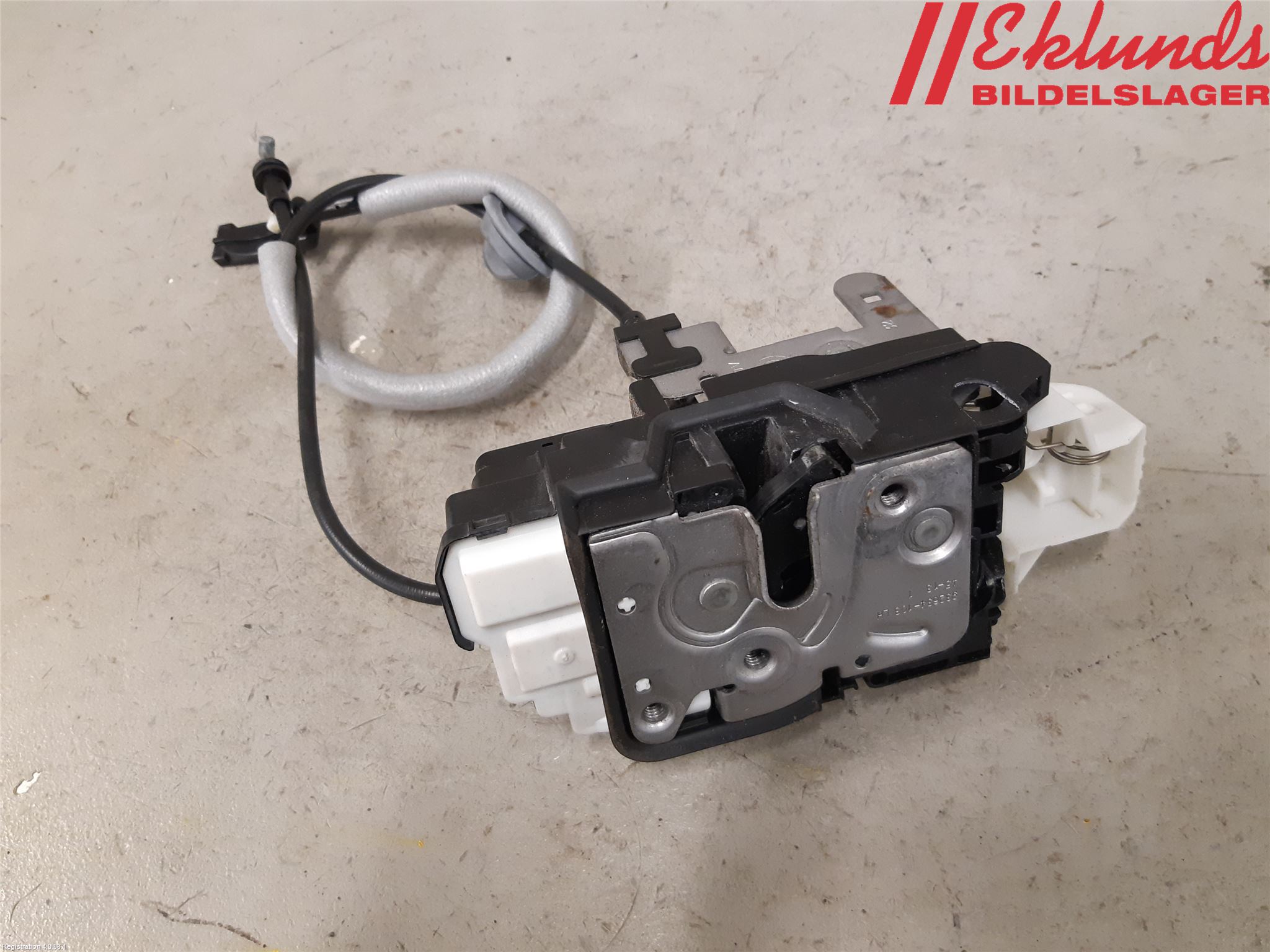 Volvo V40 12-19 Låskista-Dörrlås