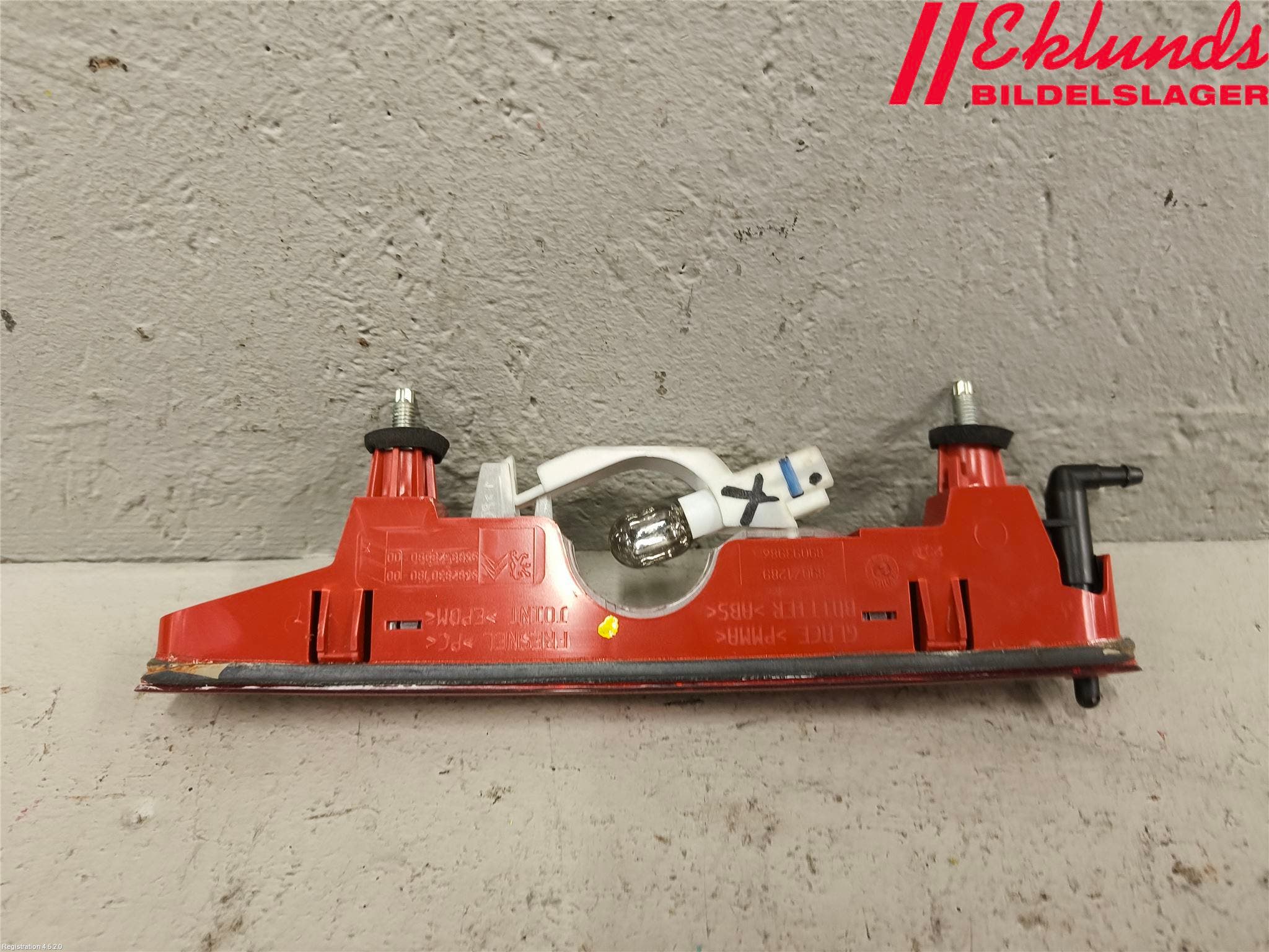 Citroen BERLINGO 08-18 Bromsljus Bakruta