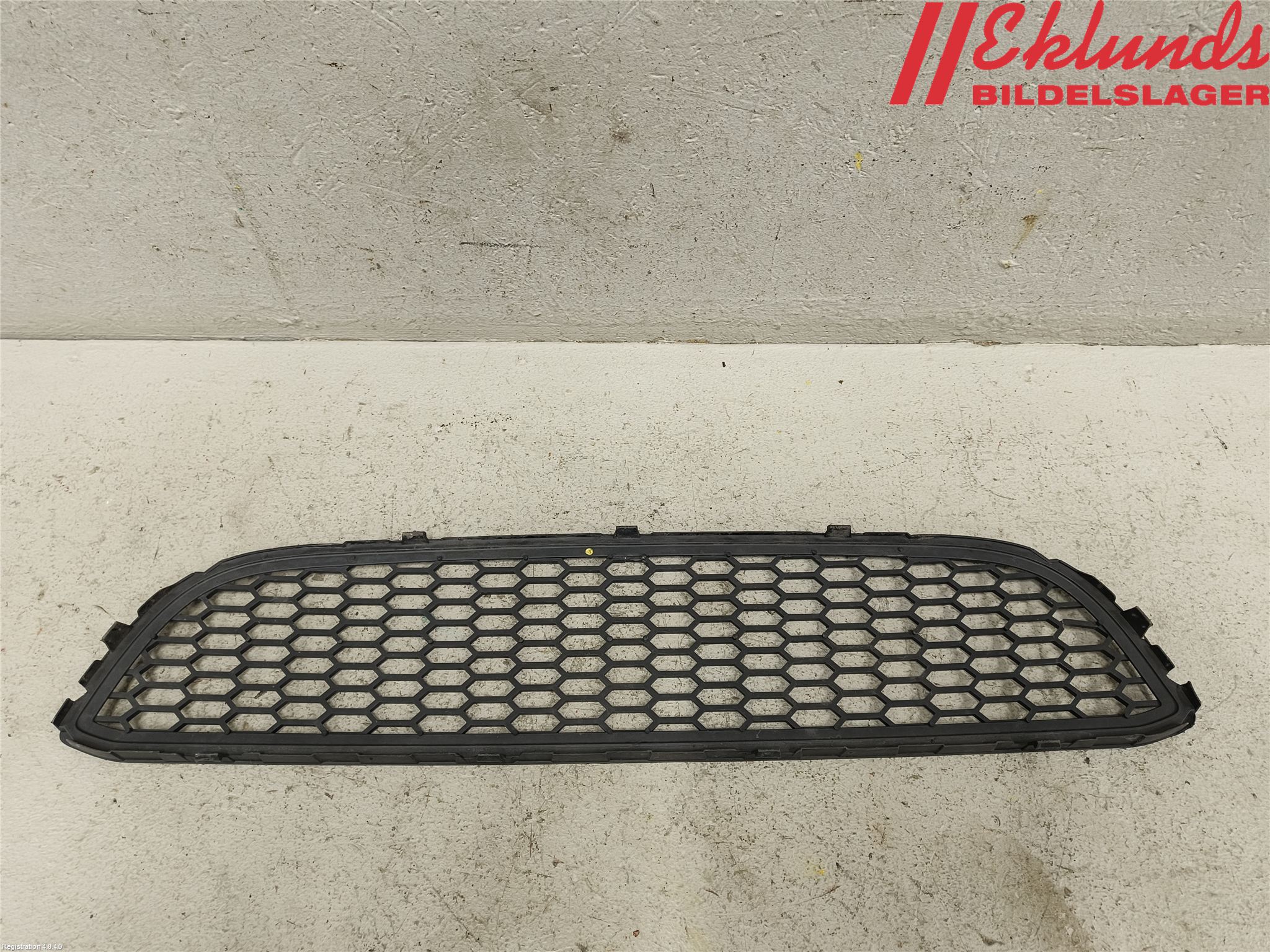 BMW 1 E87/81 5D/3D 03-11 Grill-Galler