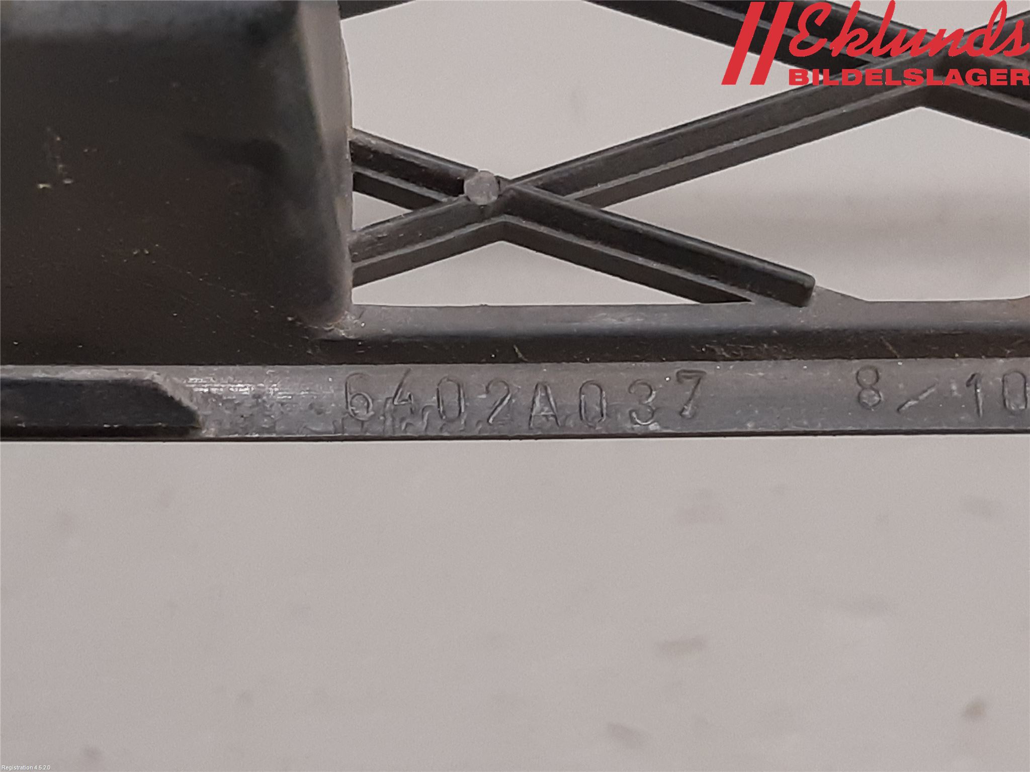 Mitsubishi OUTLANDER 07-12 Stöt Utfyllnad-List-Grill