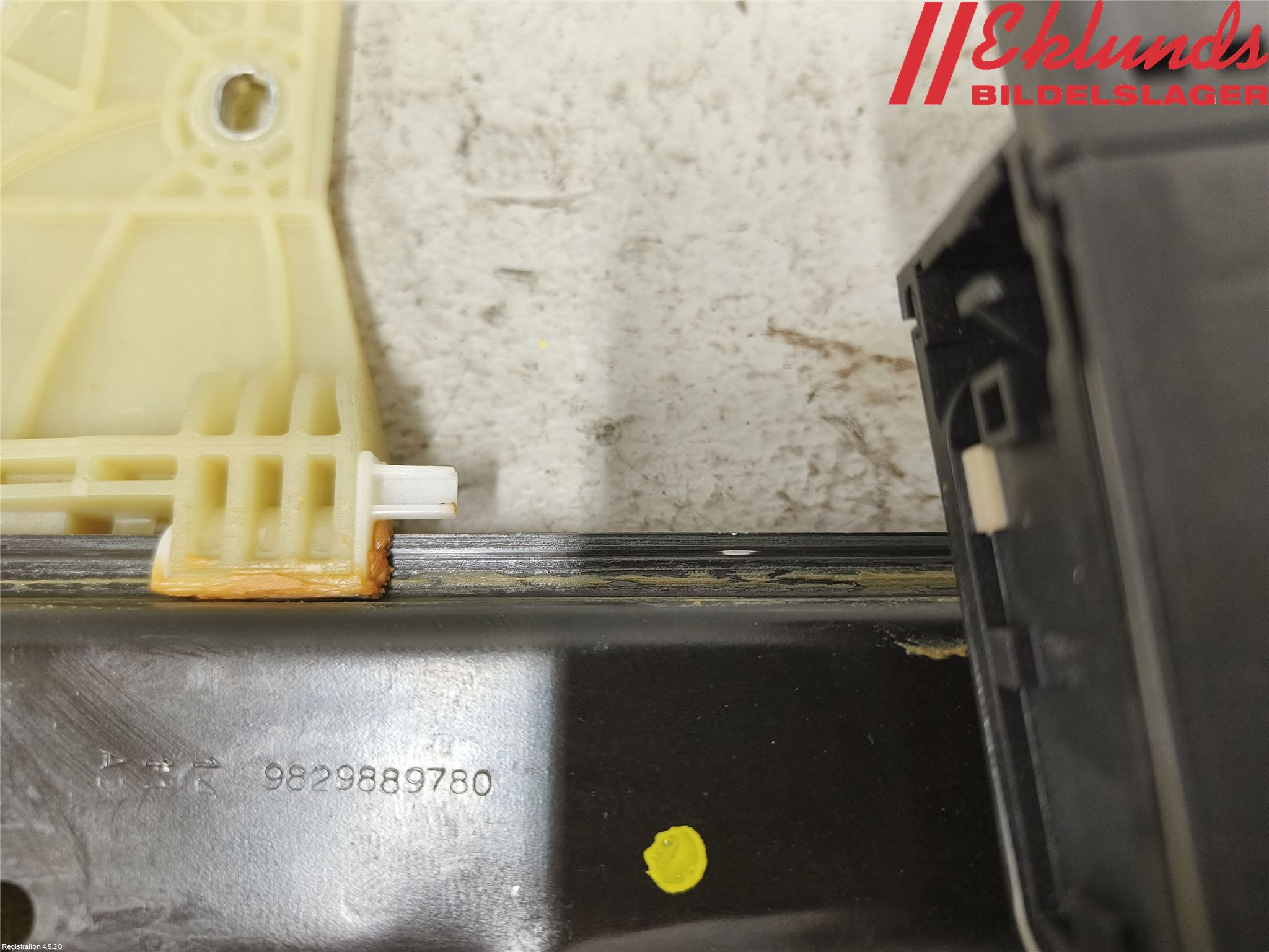 Opel VIVARO 20- Fönsterhiss El Kompl