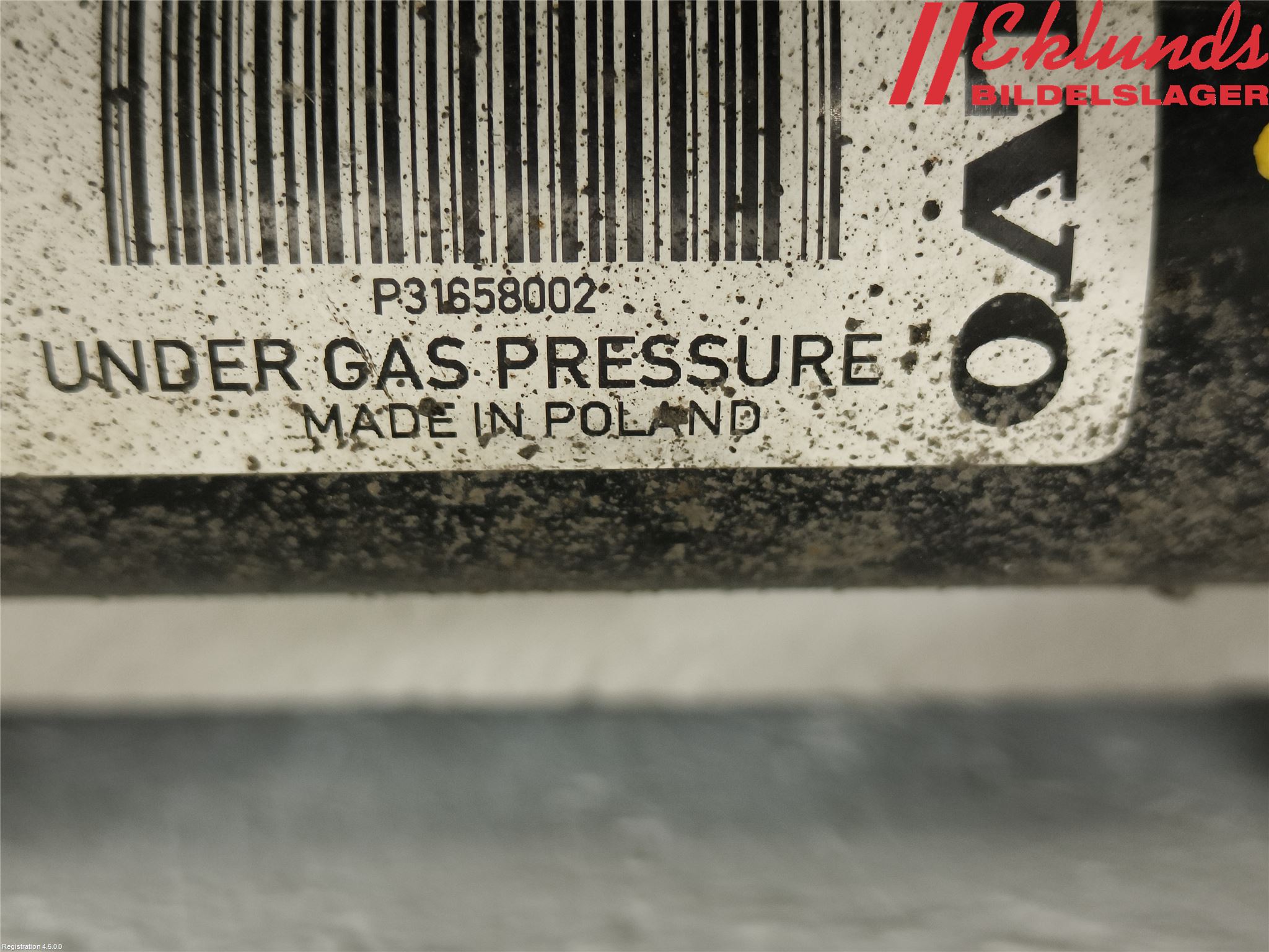 Volvo V90 17->> Fjäderben Fram Höger