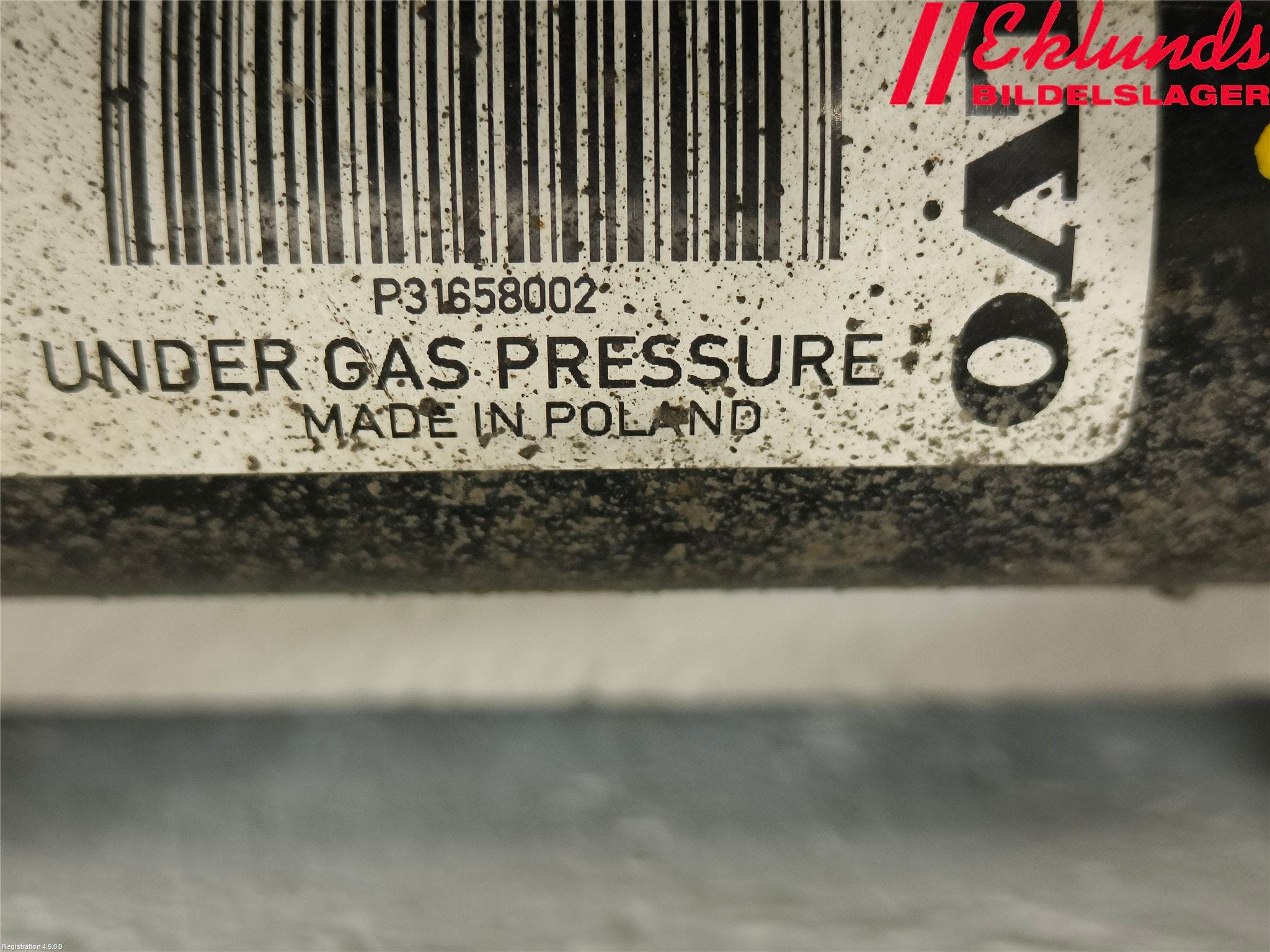 Volvo V90 17->> Fjäderben Fram Höger