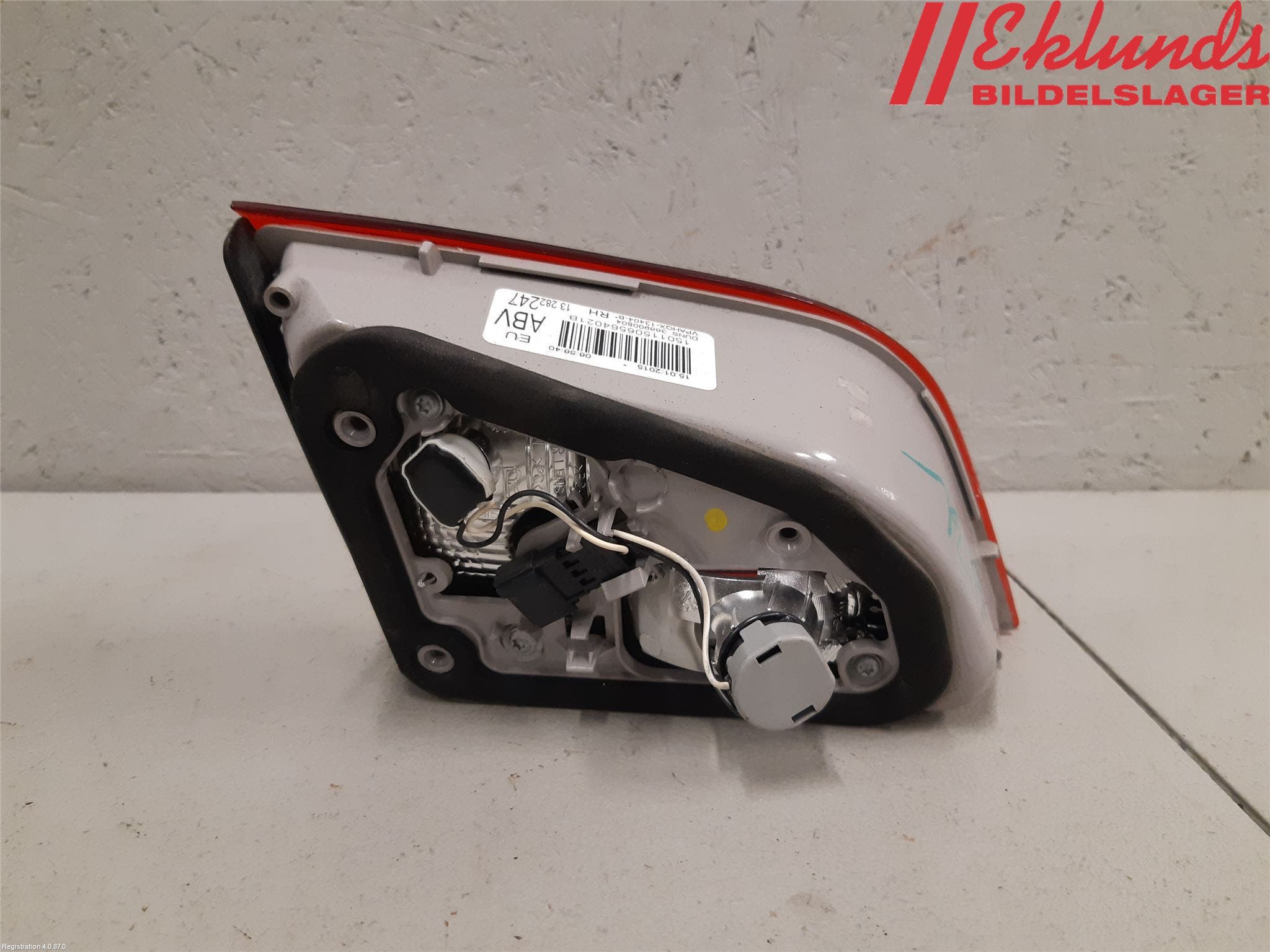 Opel ASTRA J 10-15 Bakljus Lucka Hö