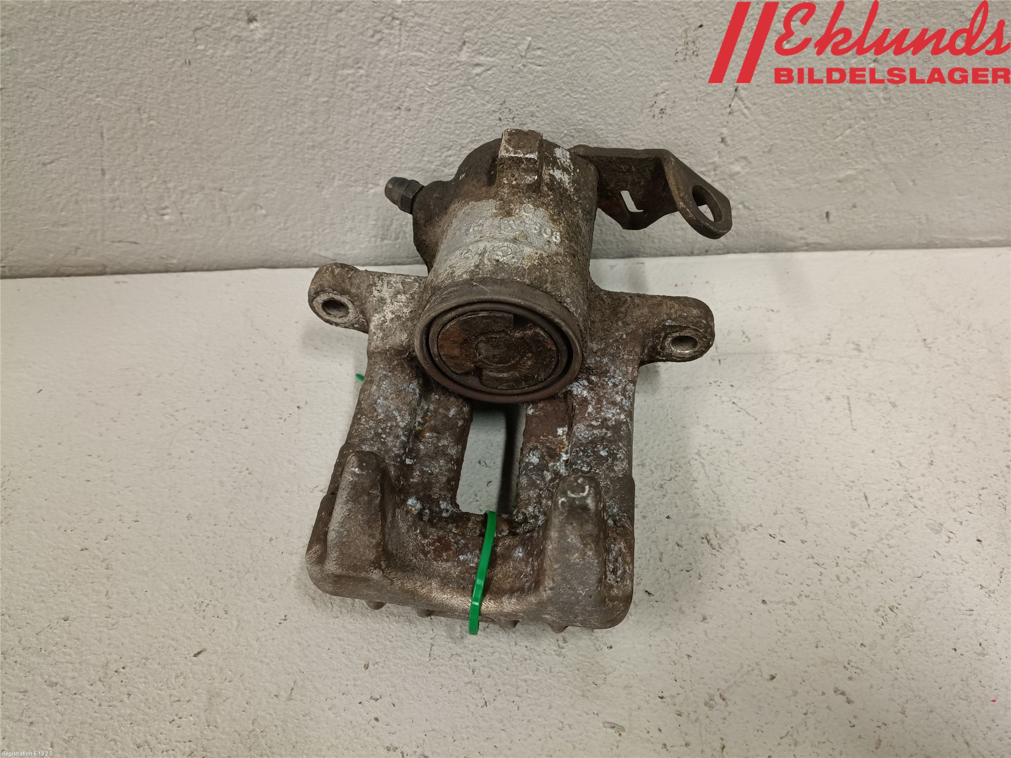 Volkswagen VW POLO 10-17 Bromsok Bak Höger