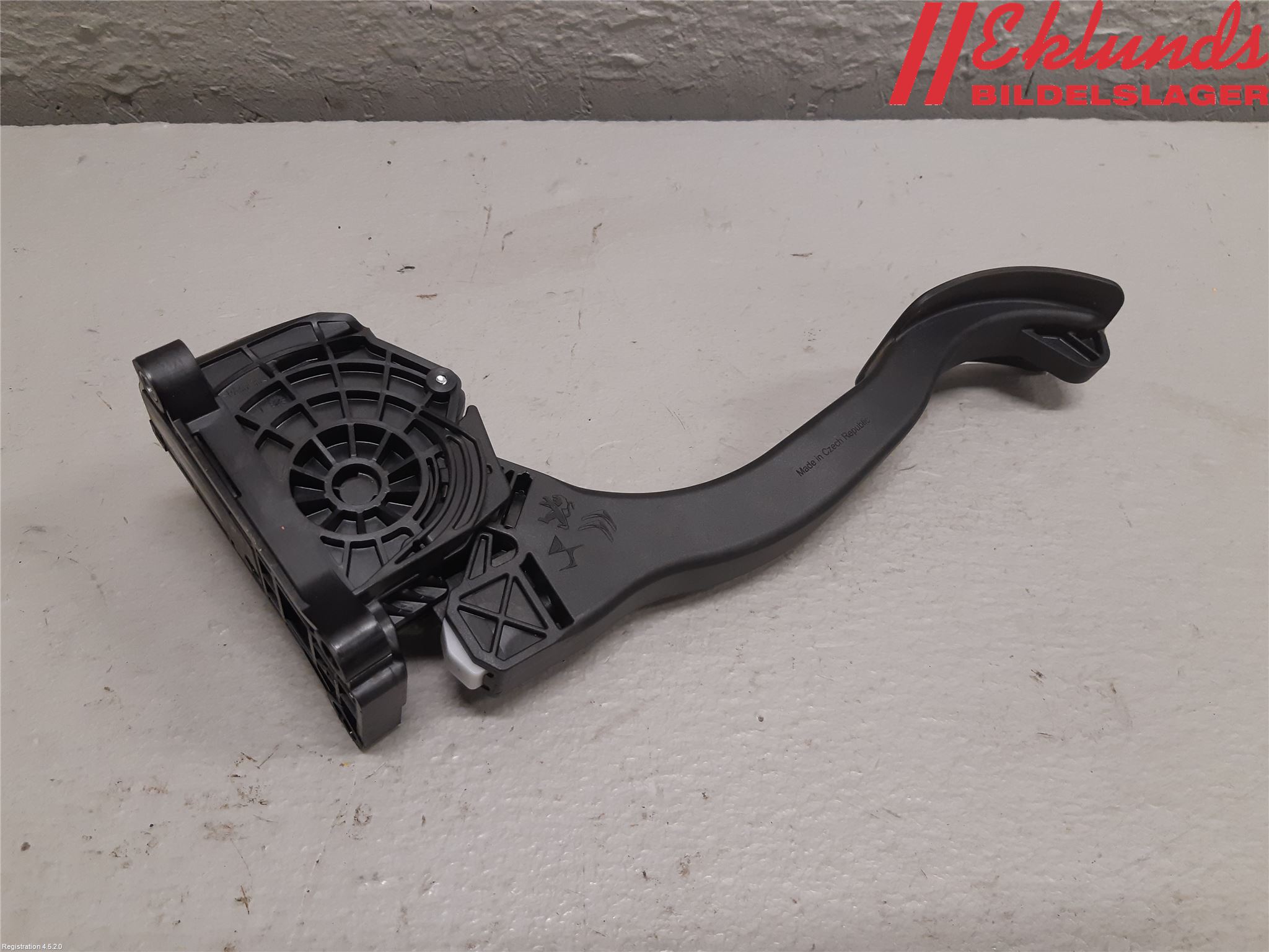 Peugeot PARTNER/E-PARTNER 19- Gaspedal