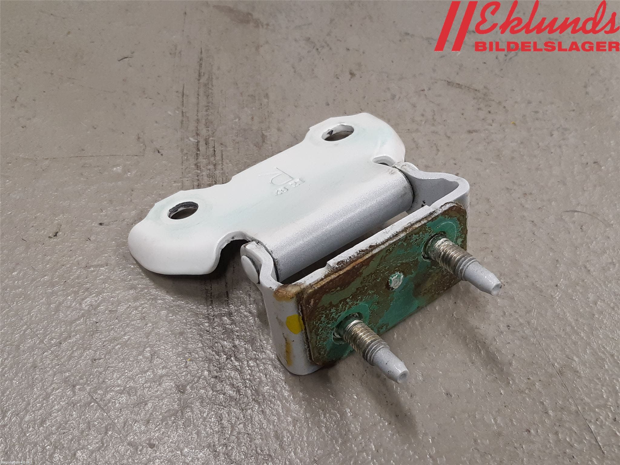 Toyota COROLLA 19- Bakluckegångjärn Hö