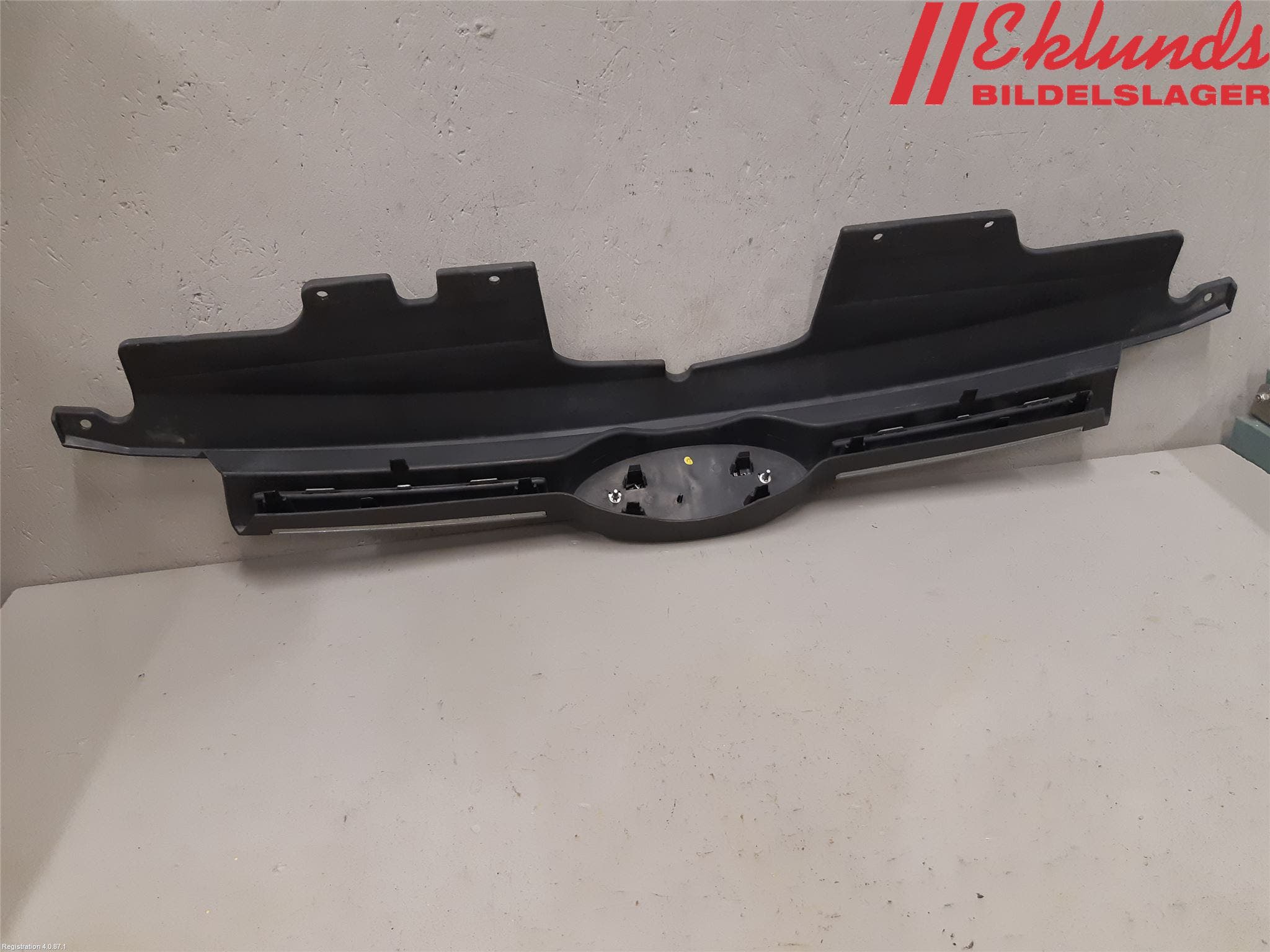 Ford TRANSIT/TOURNEO CUSTOM 13-24 Grill Komp