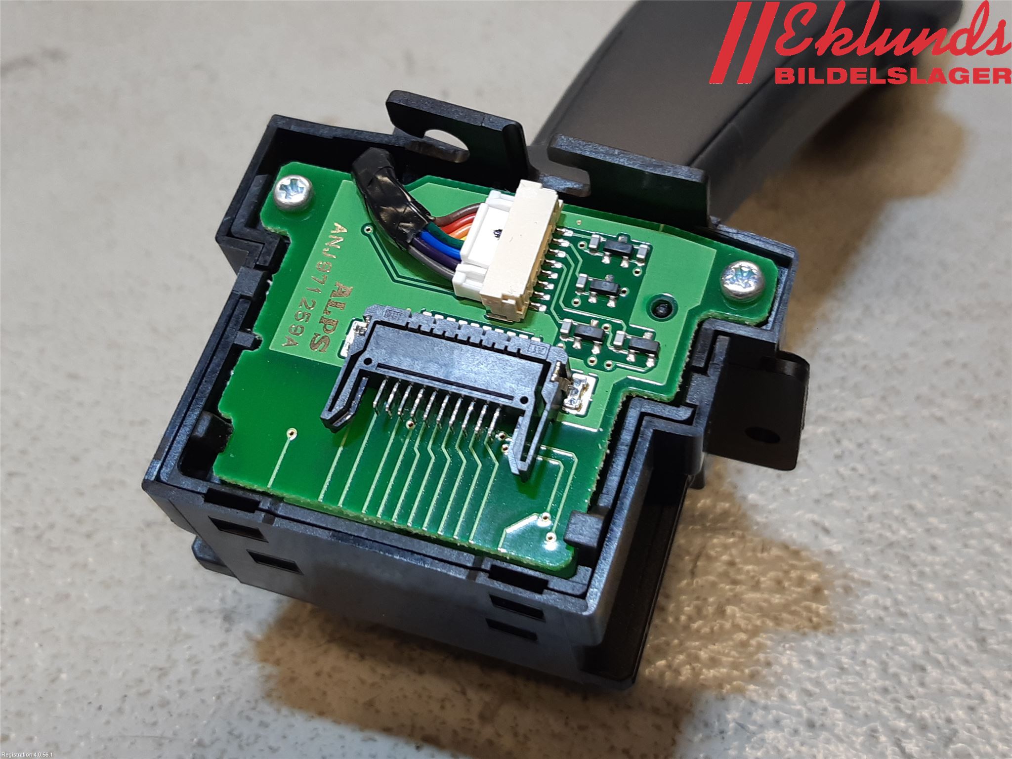 Volvo V40 12-19 Spak Torkar-Spolomk