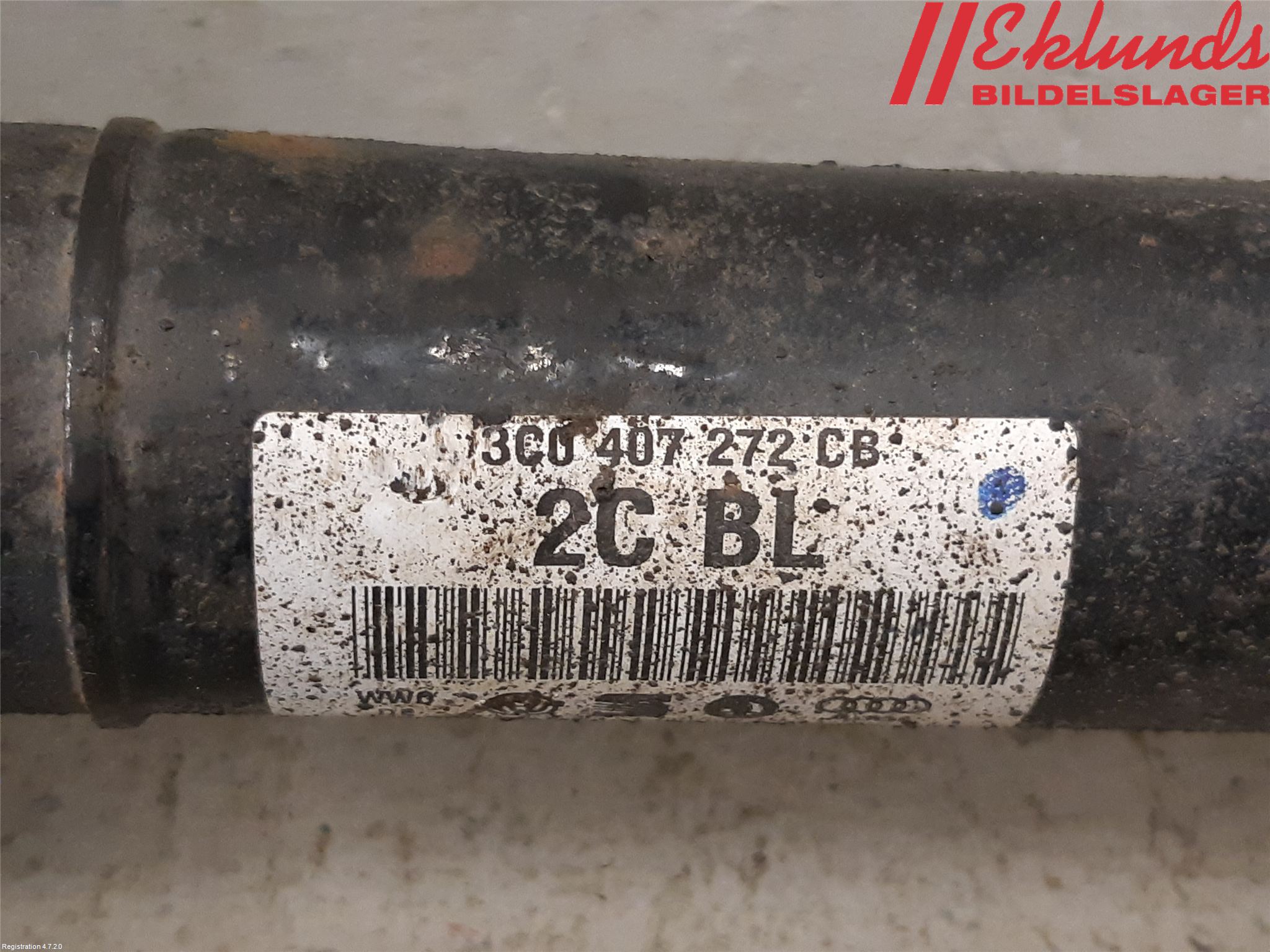 Volkswagen VW PASSAT 11-14 Drivaxel Fram Höger