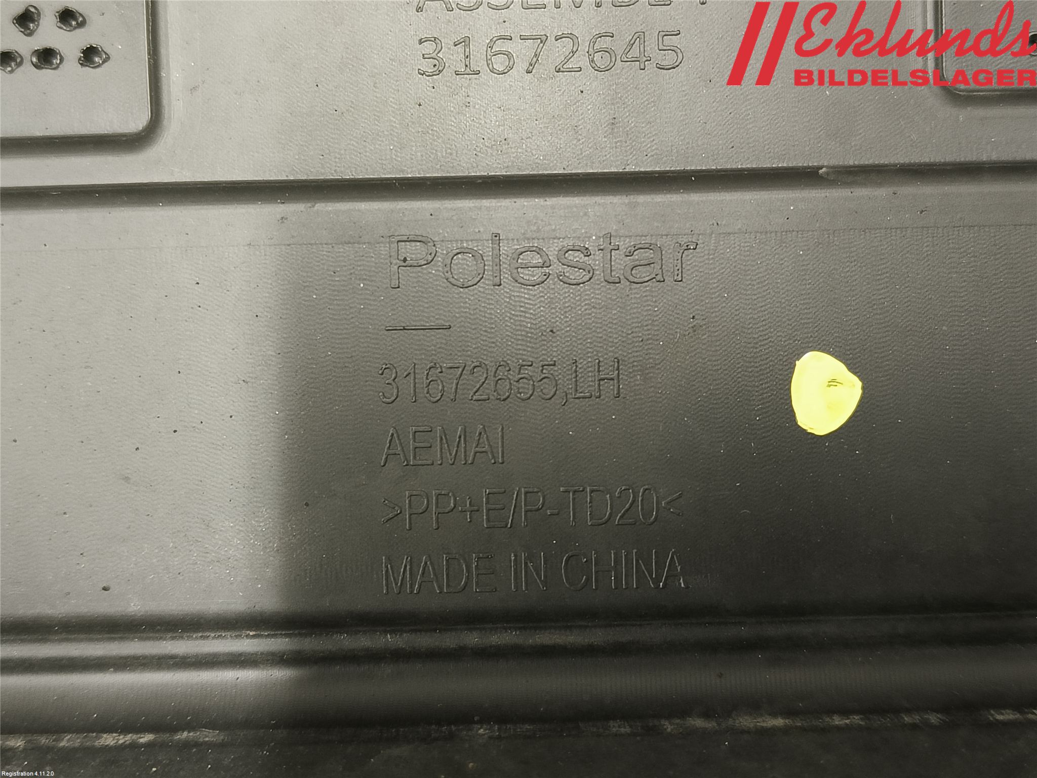 Polestar 2 20- Dörr Dekorlist Fram Vä