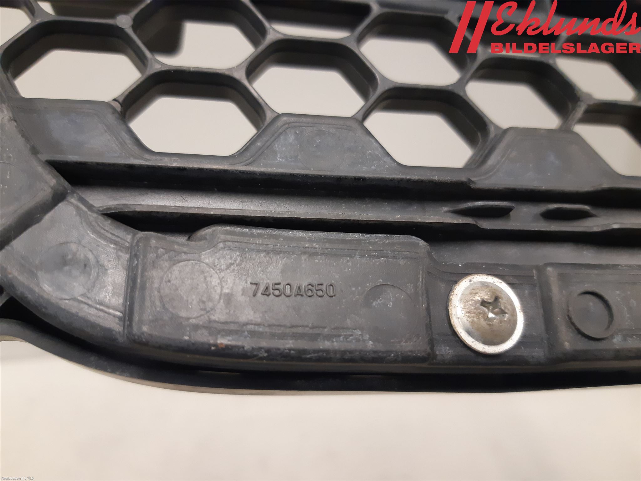 Mitsubishi LANCER 07-14 Stöt Utfyllnad-List-Grill