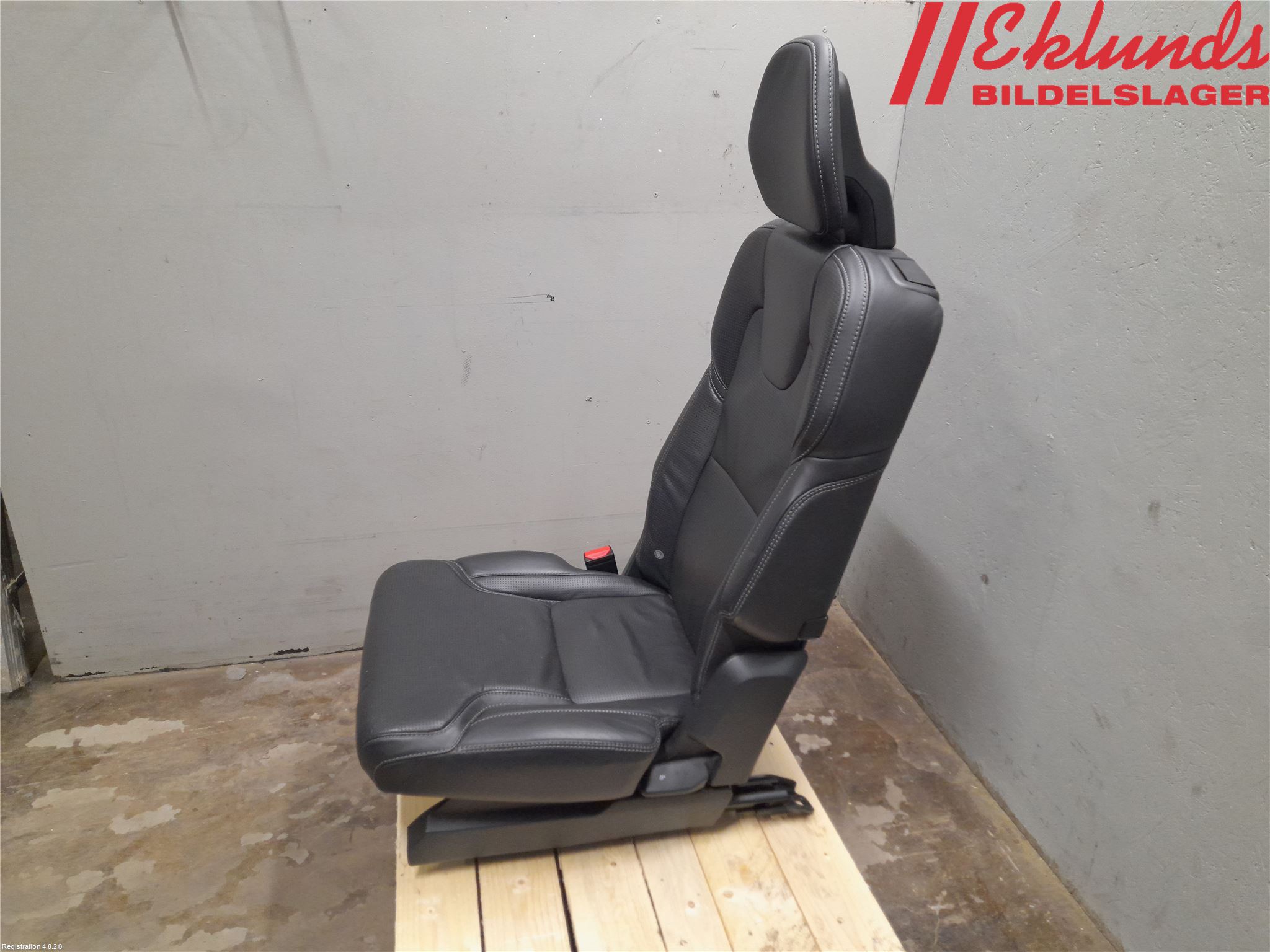 Volvo XC90/RECHARGE 16- Inredning Stol Bak