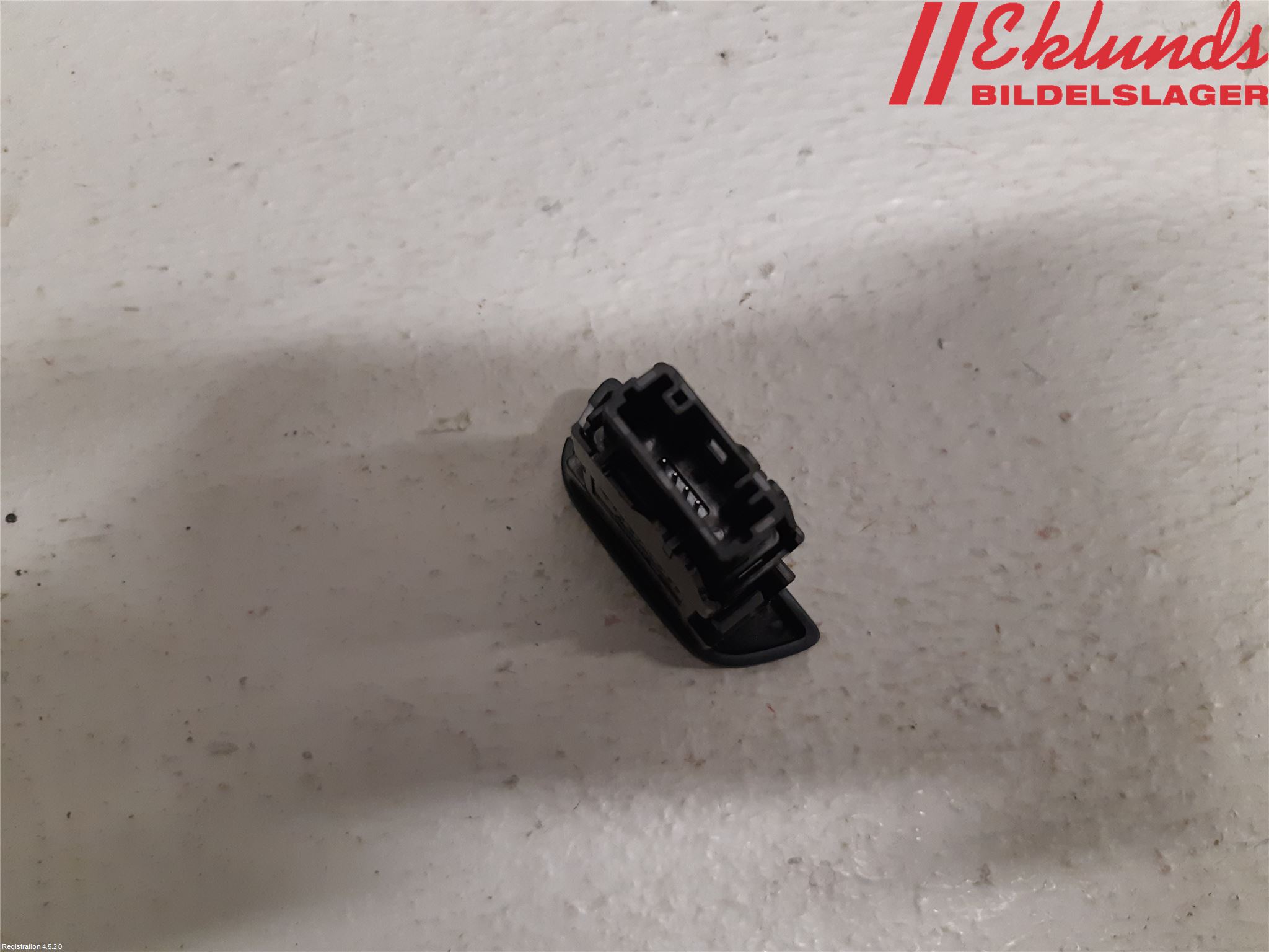 Toyota YARIS XP21 20- Strömställare Varnings