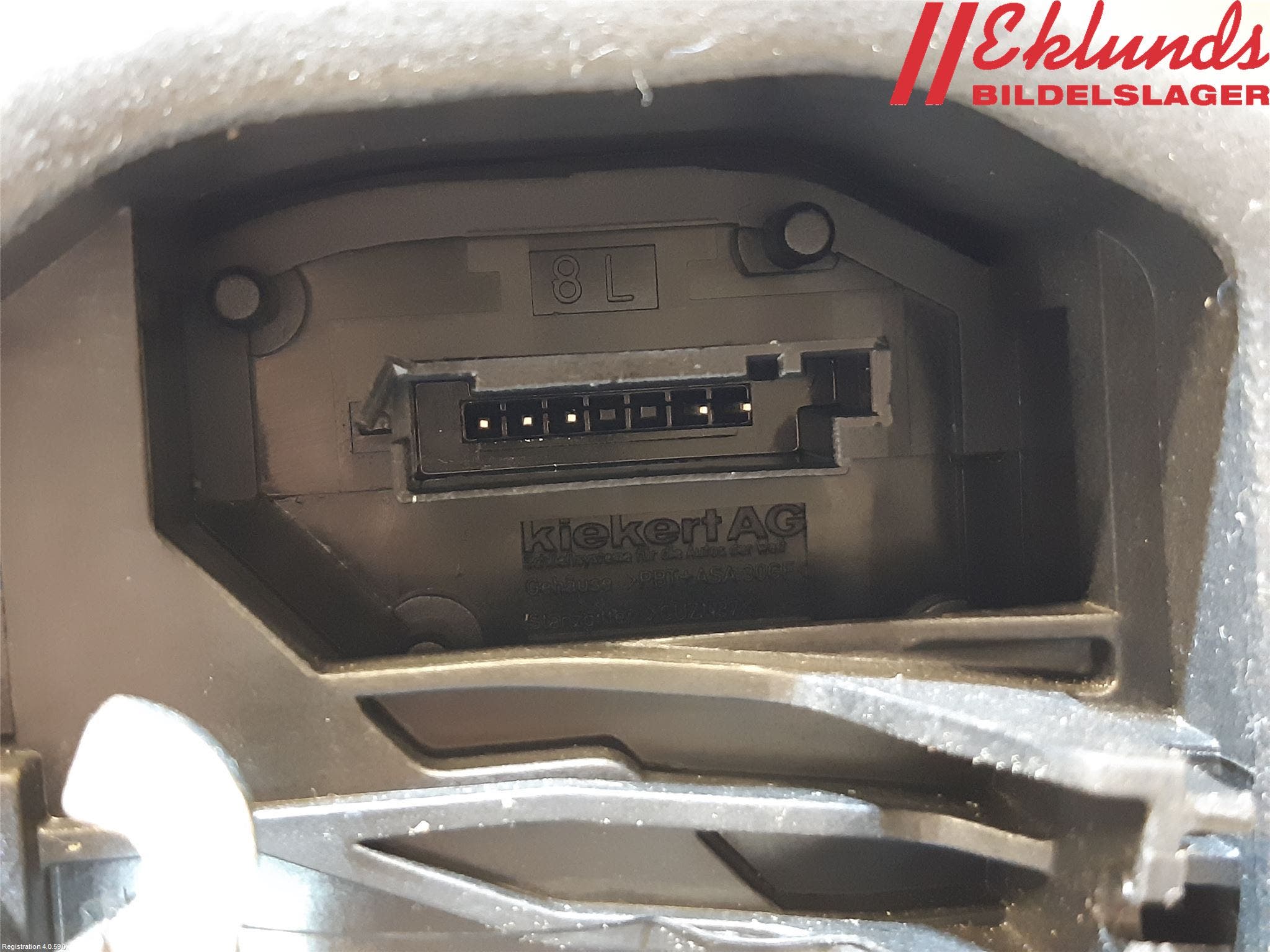 BMW 1 F20/F21 11-19 Låskista-Dörrlås