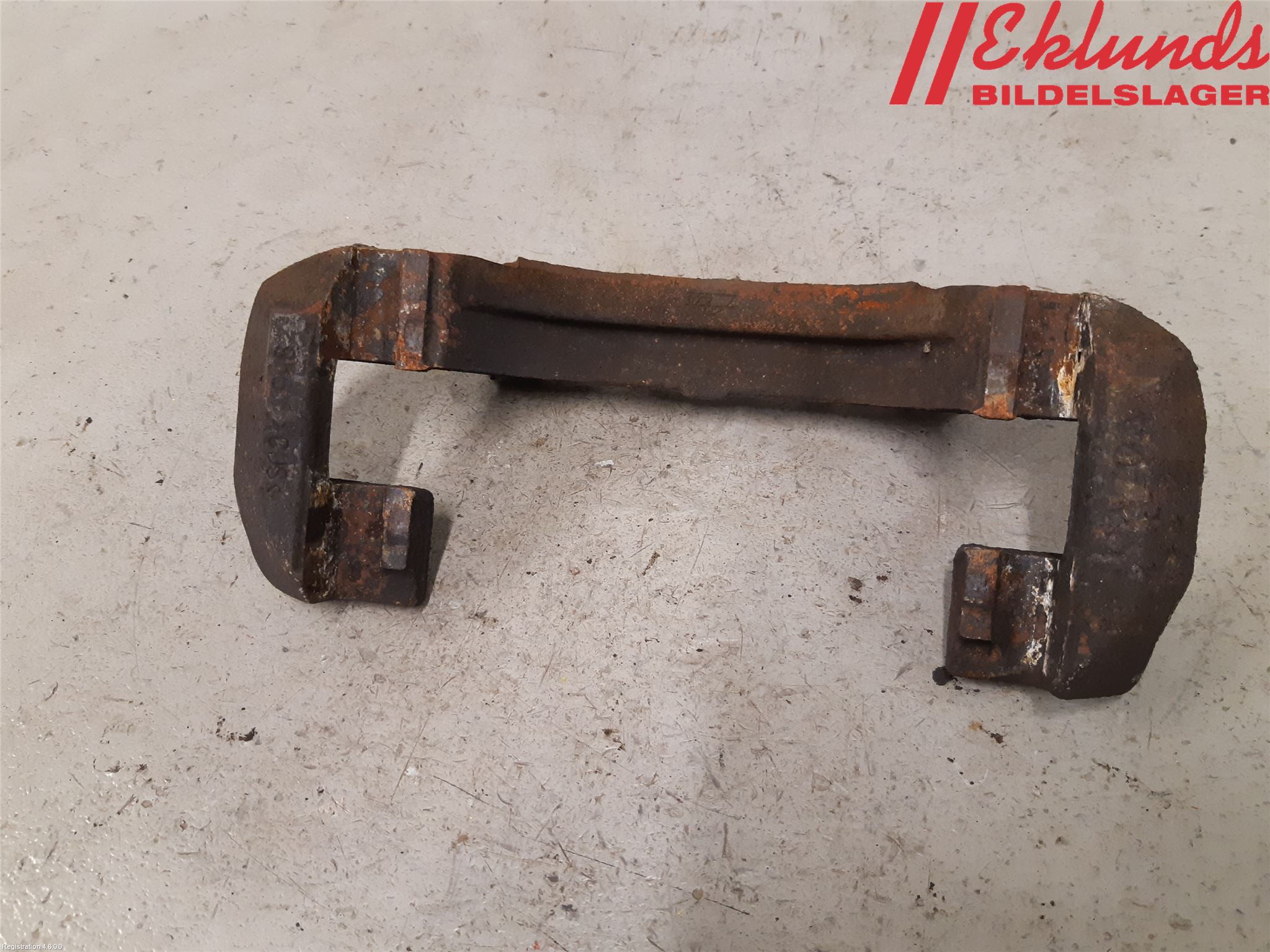 Volvo XC60 09-13 Bromsokshållare