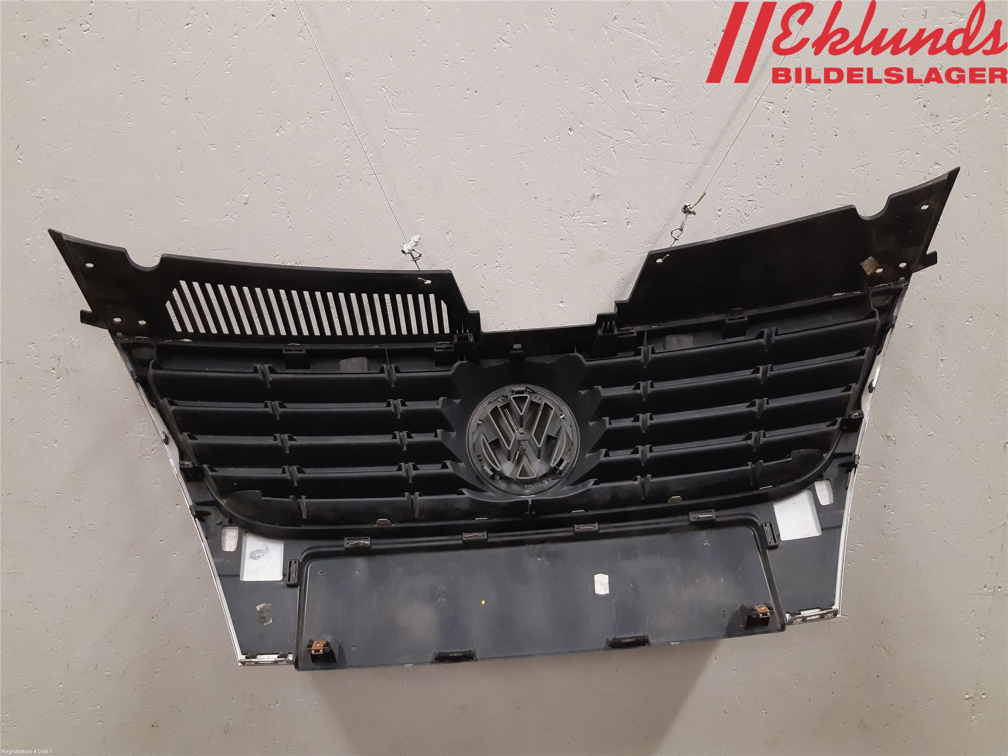 Volkswagen VW PASSAT 05-11 Grill Komp
