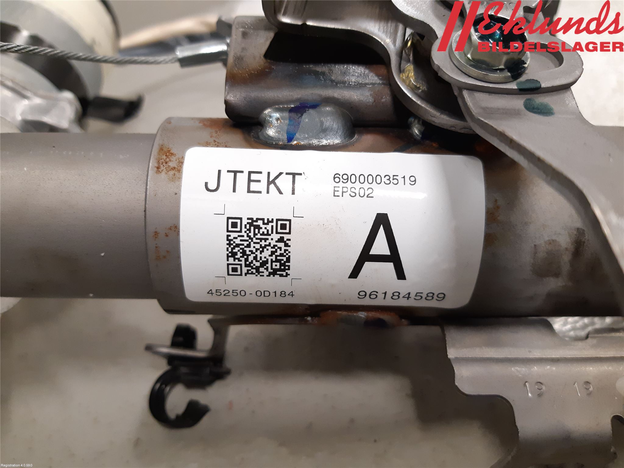 Toyota YARIS XP130 15-20 Rattaxelagg Med Inb Servo