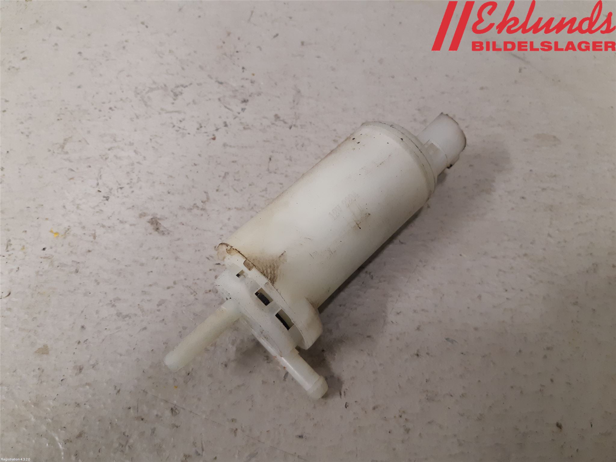 Volvo 940 91-98 Spolarpump Vindruta