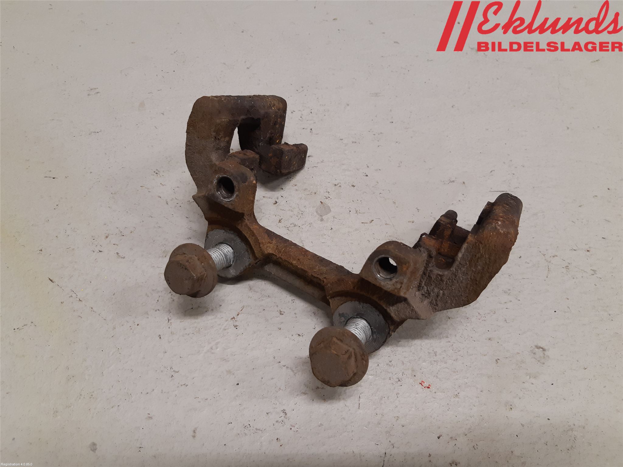 BMW 4 F32/F33/F82/F83 13-20 Bromsokshållare