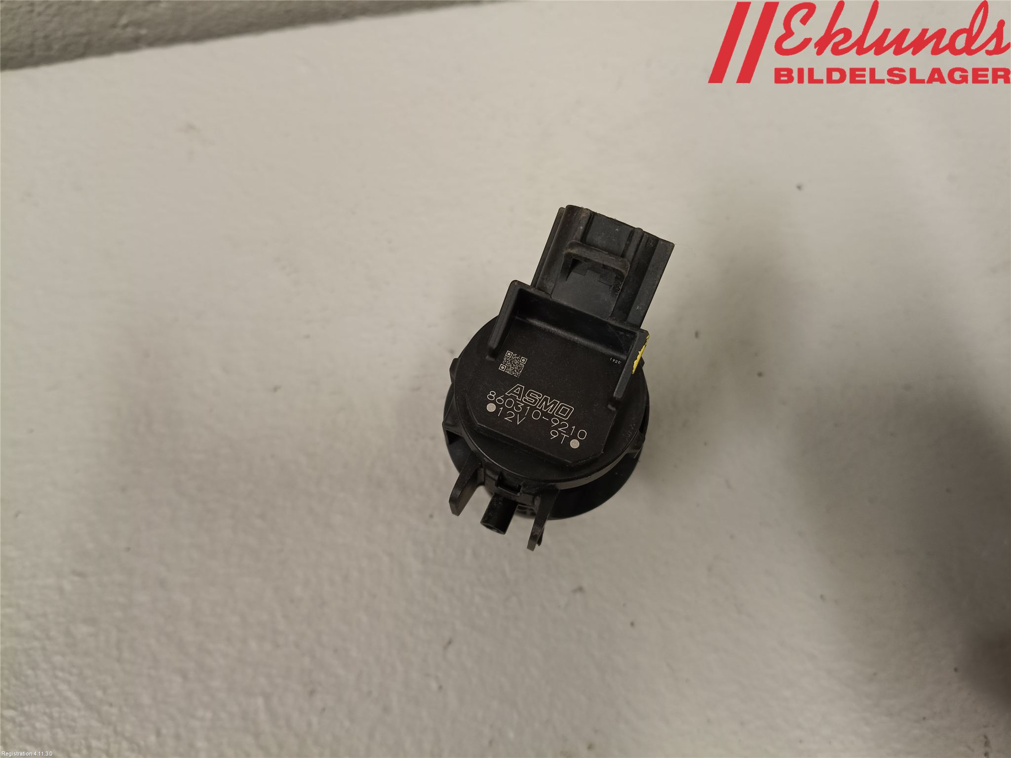 Mazda 3 III 14-19 Spolarpump Vindruta