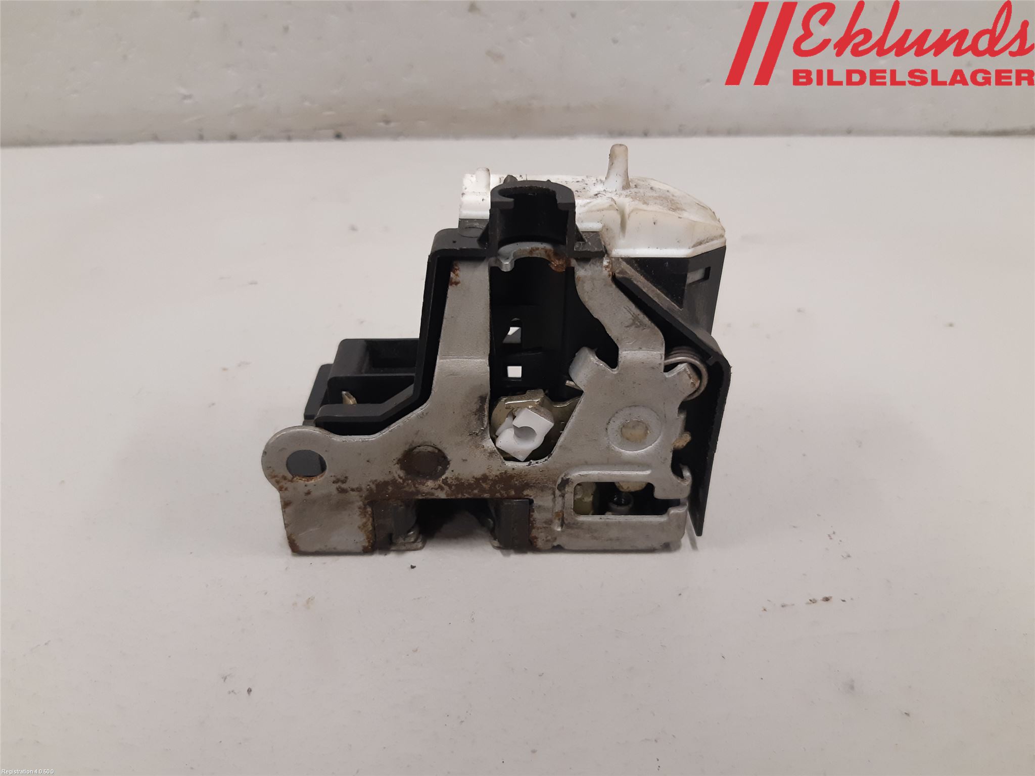 Renault CLIO II 01-08 Låskista-Dörrlås