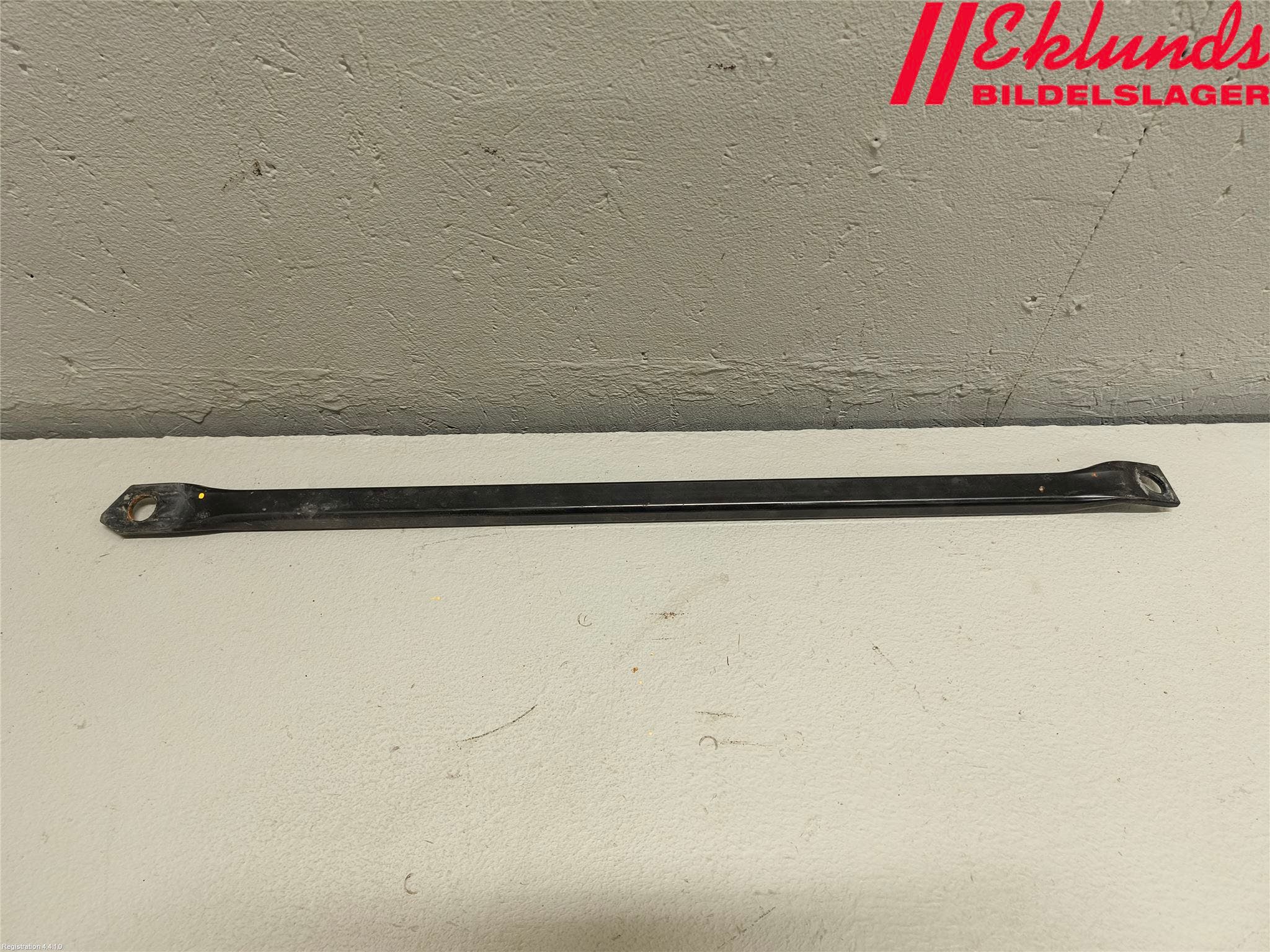 BMW 1 F20/F21 11-19 Fjäderbensstag