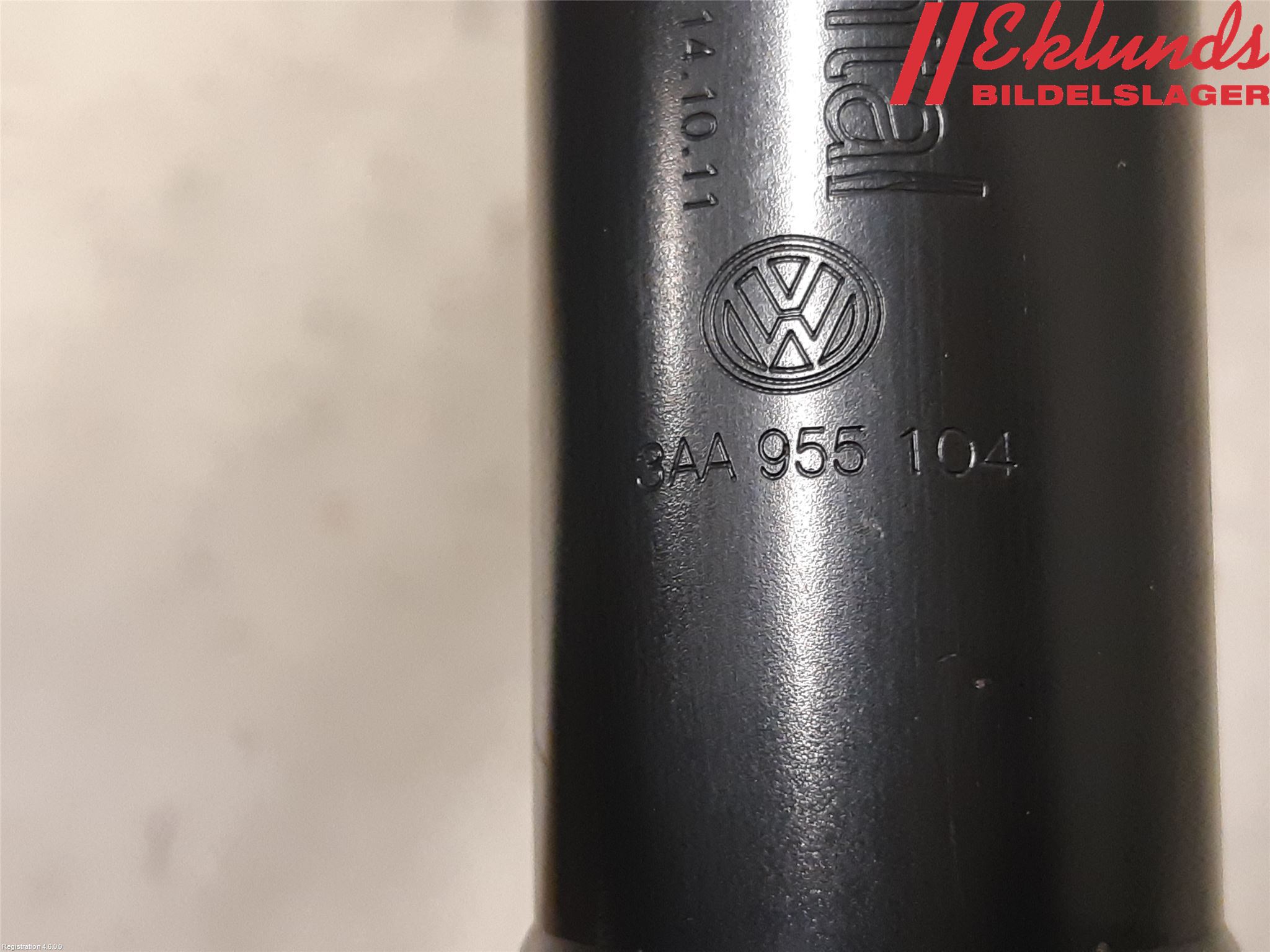 Volkswagen VW PASSAT 11-14 Spolarmunstycke Strålkastare