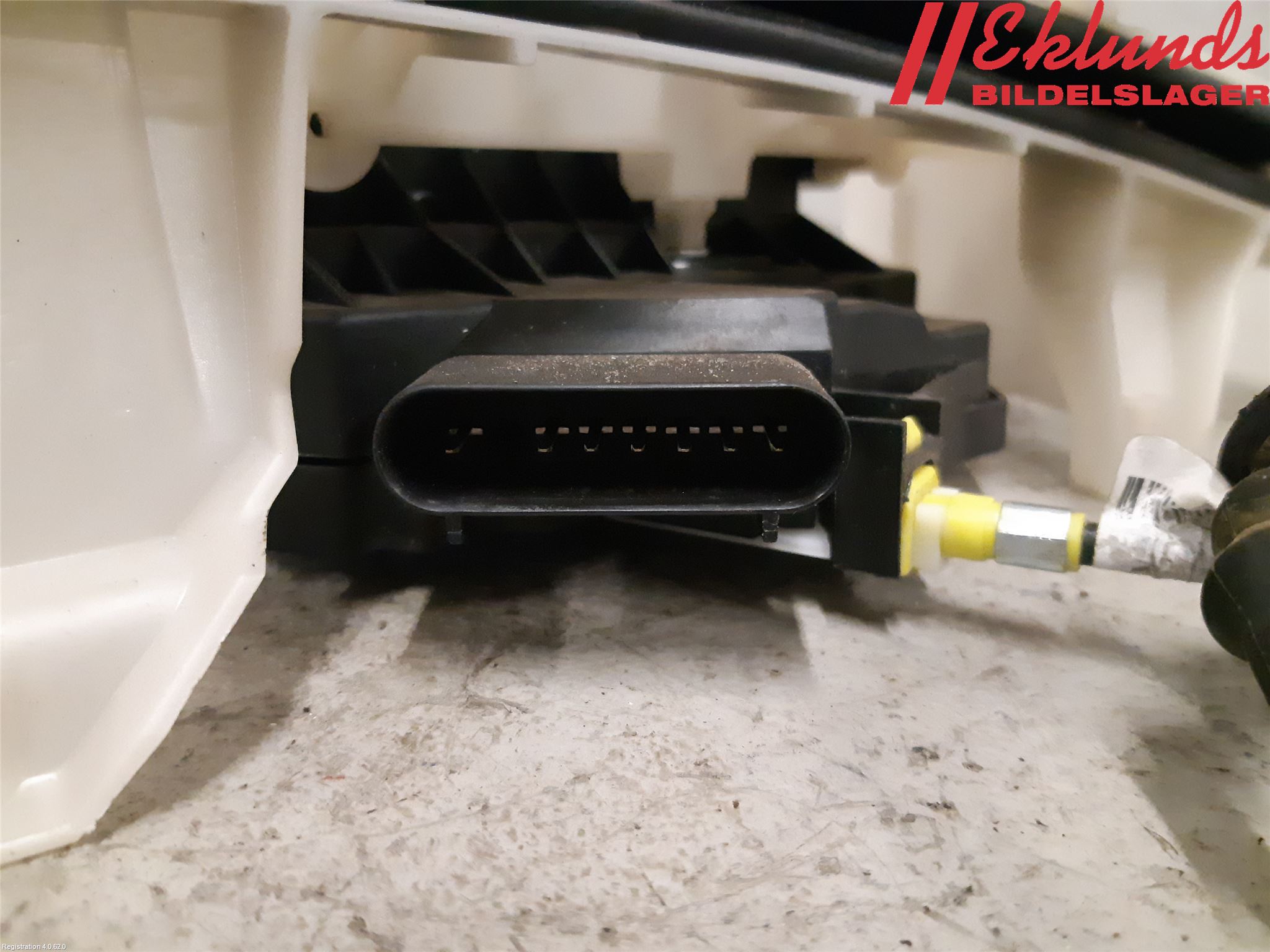 Ford EDGE Låskista-Dörrlås