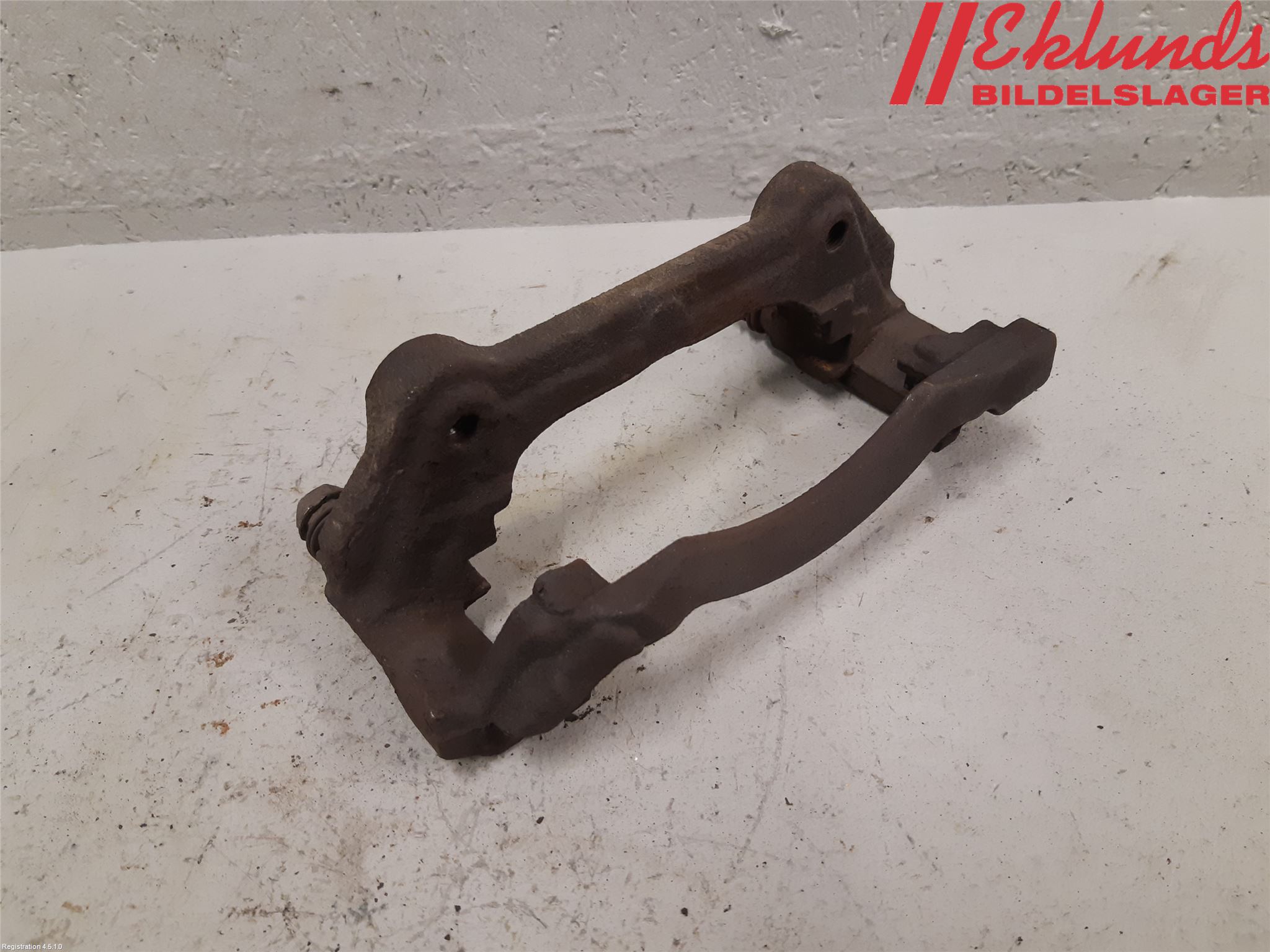 Renault TRAFIC/E-TECH 15- Bromsokshållare