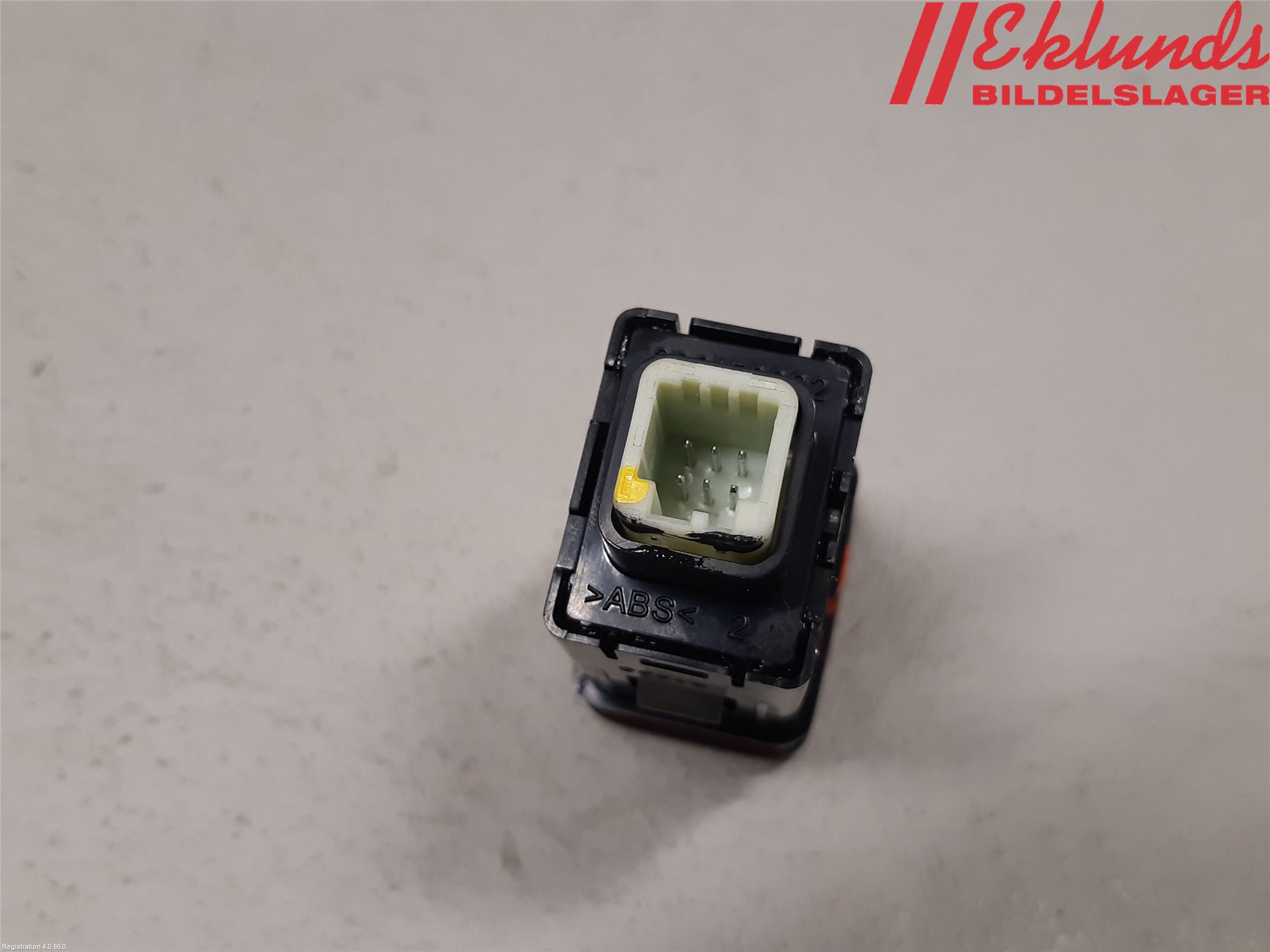 Kia OPTIMA 16-20 Strömställare Varnings