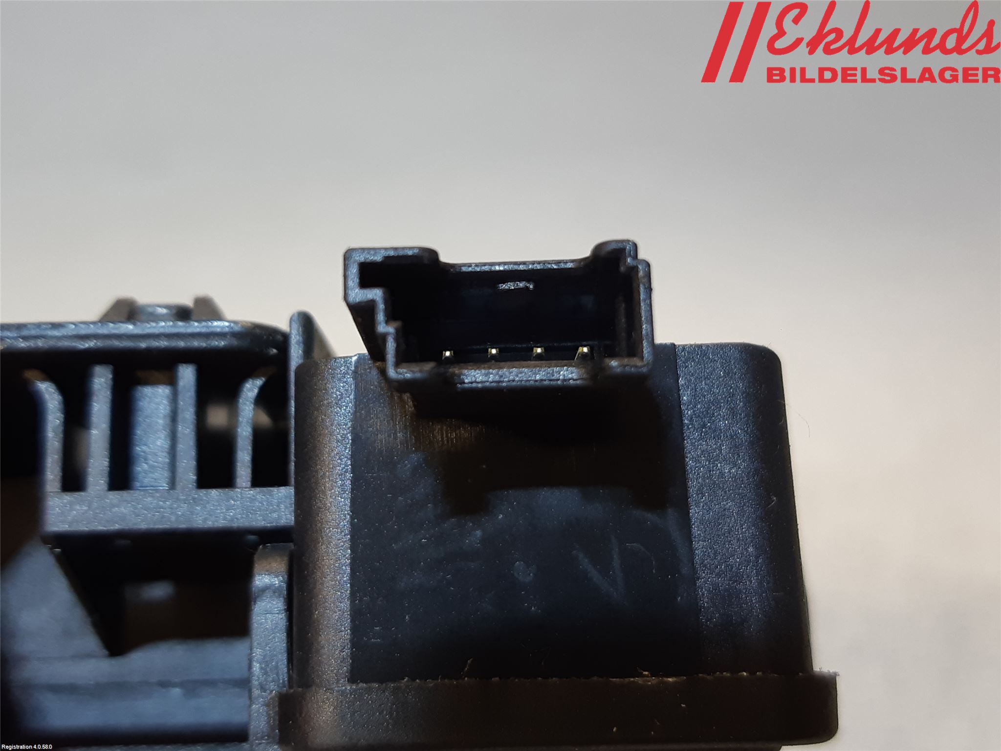 BMW 1 E87/81 5D/3D 03-11 Centrallåsmot Baklucka