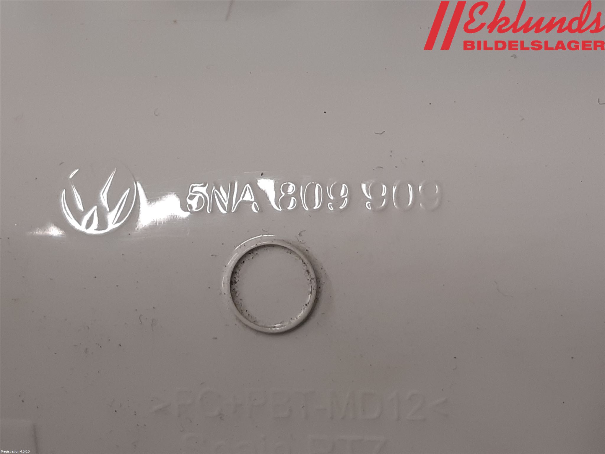 Volkswagen VW TIGUAN 16-24 Tanklucka