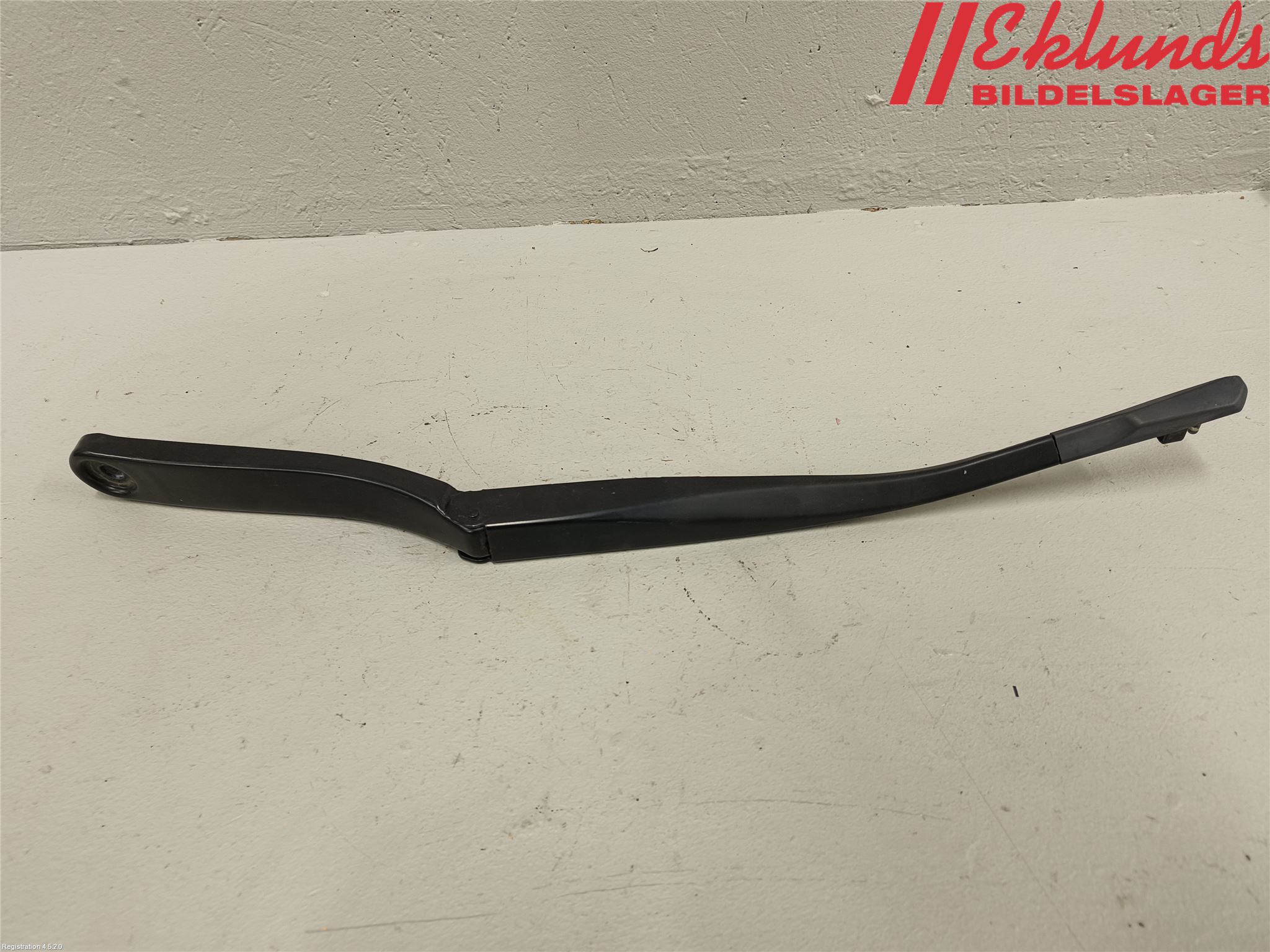 BMW 5 F10/F11/F18 09-17 Torkararm Armar Vindruta