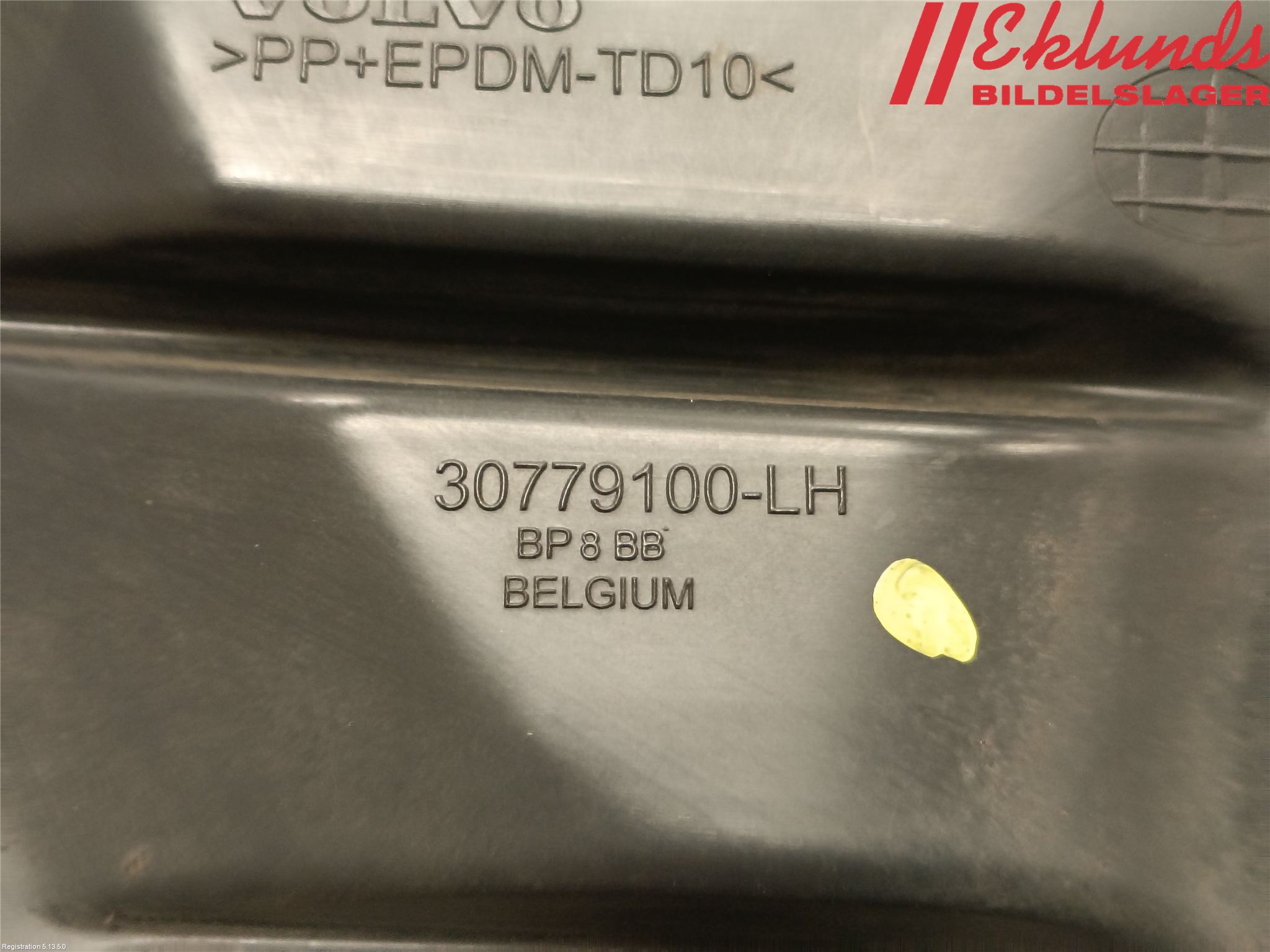 Volvo V50 08-12 Dimljussarg Fram