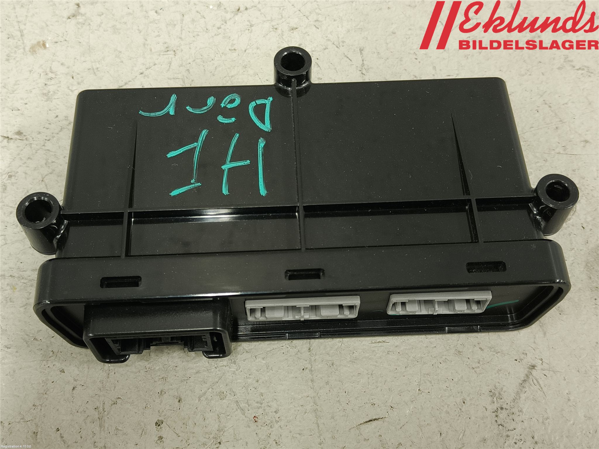 Tesla MODEL S 13- Styrenhet Dörr