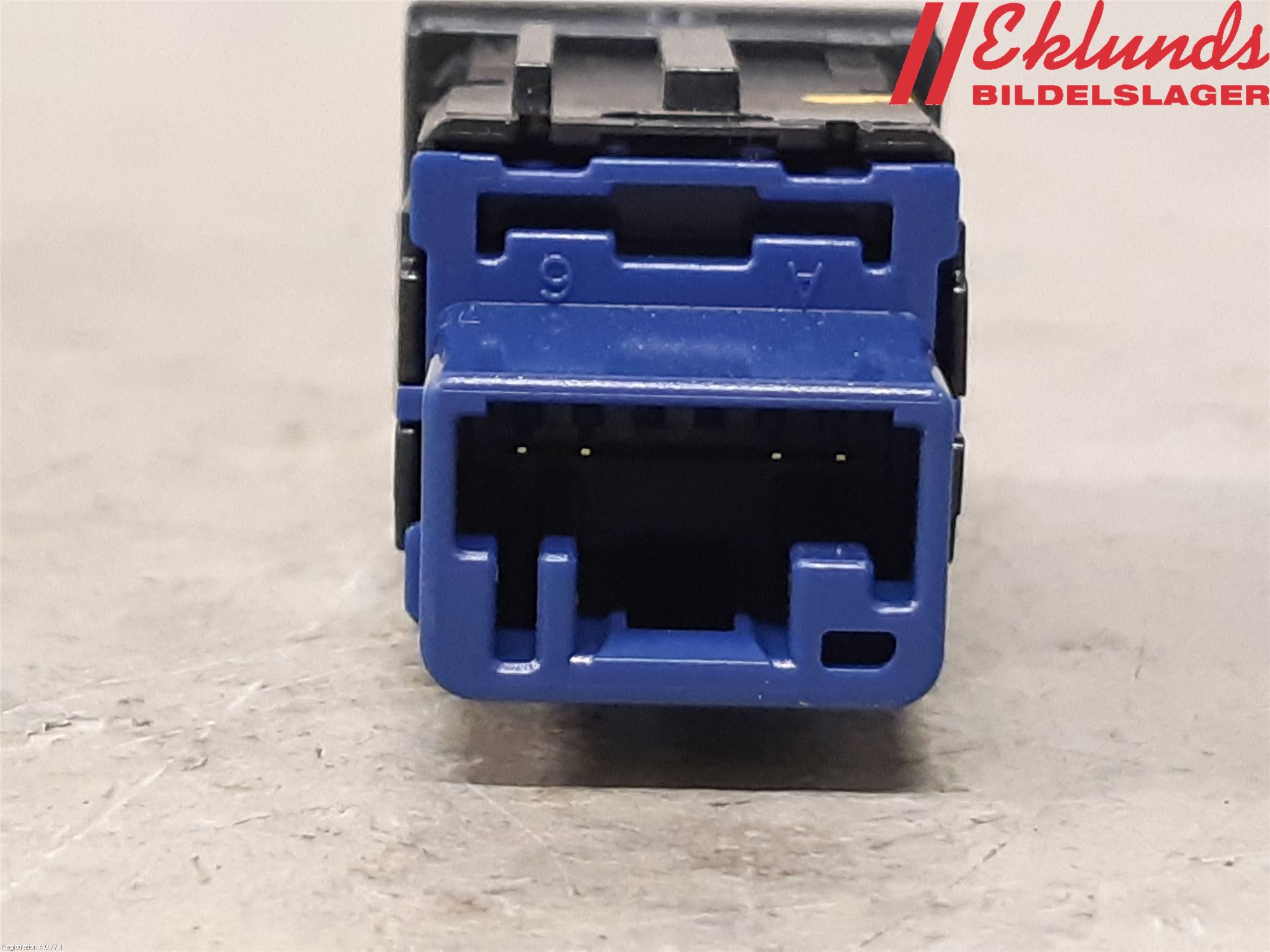 Toyota COROLLA 19- Strömställare Parkeringshjälp