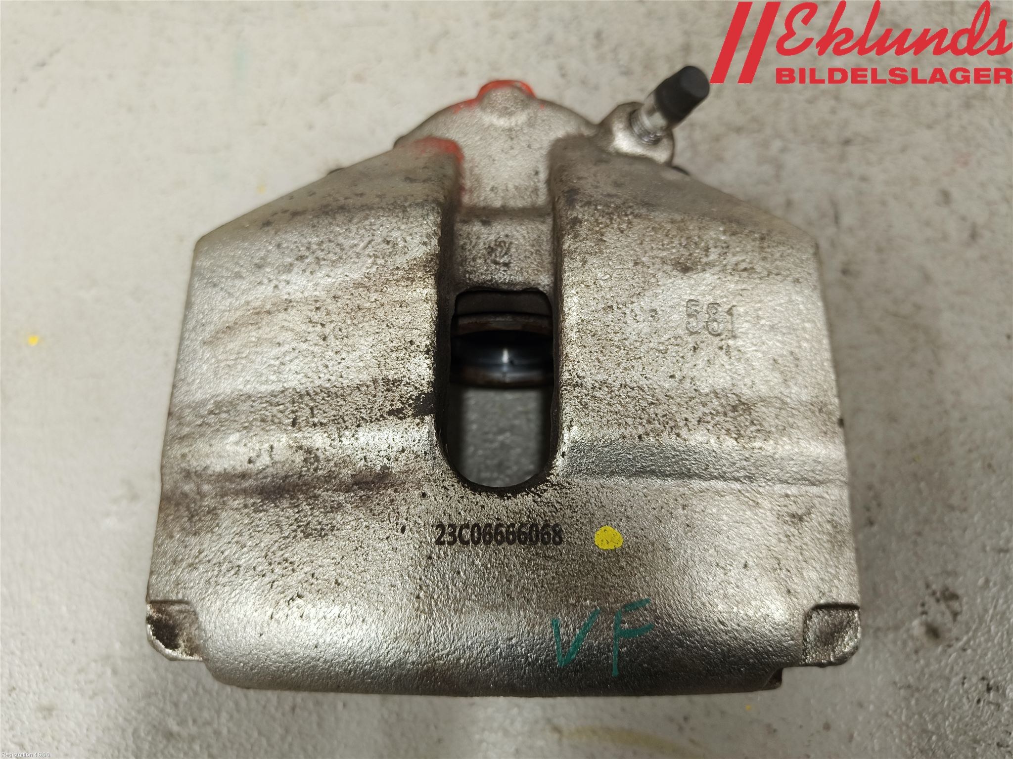 Volkswagen VW PASSAT 05-11 Bromsok Fram Vänster