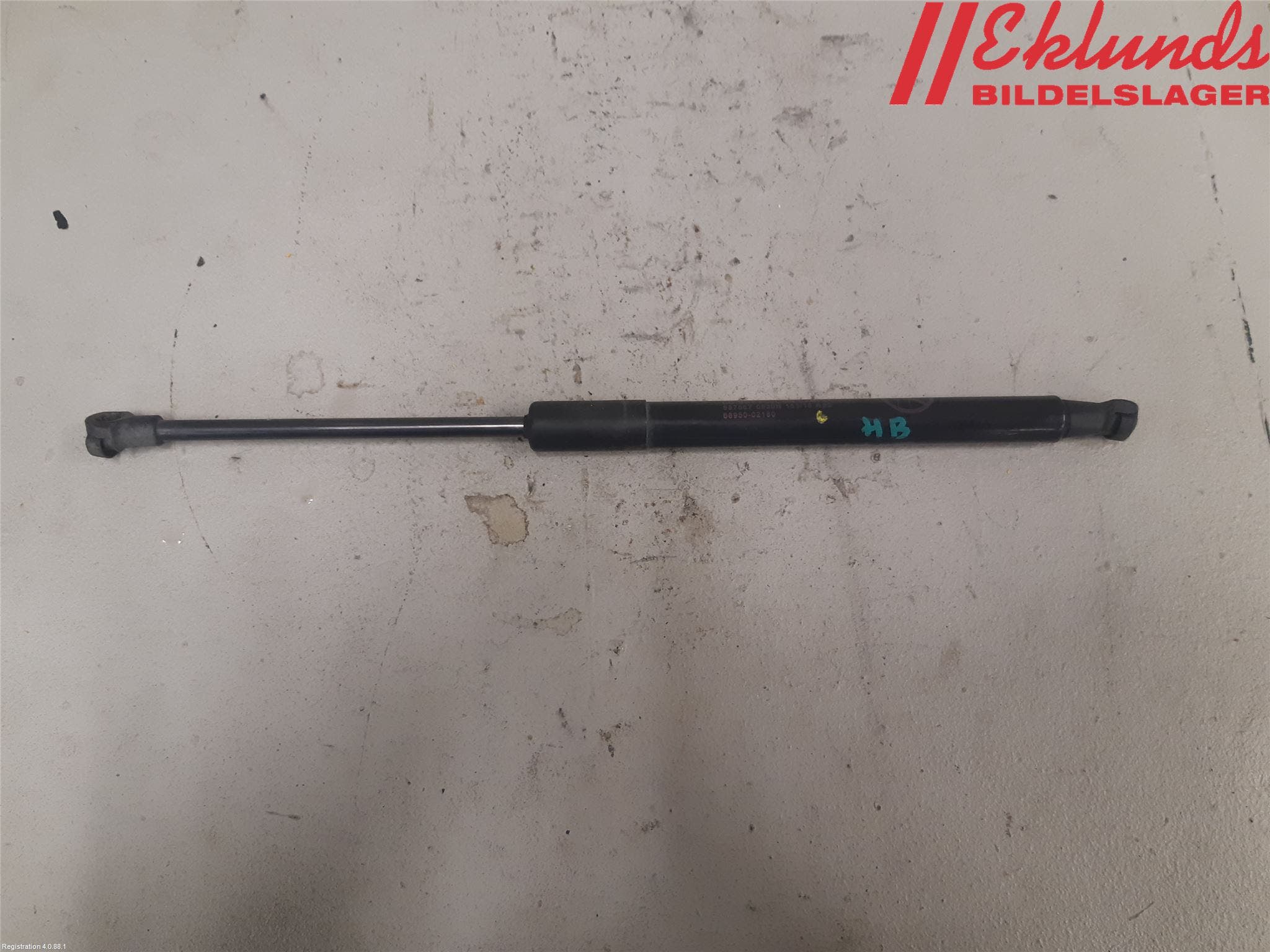 Toyota AURIS 13-19 Gasfjäder Baklucka