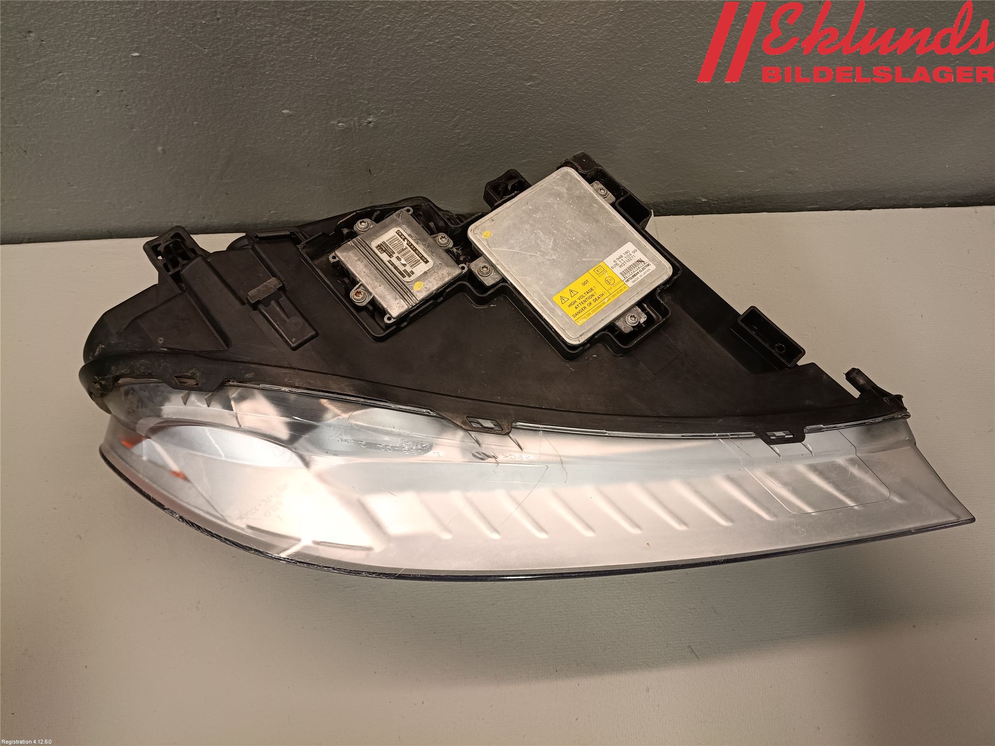 Volvo V70 08-13 Strålkastare Vänster