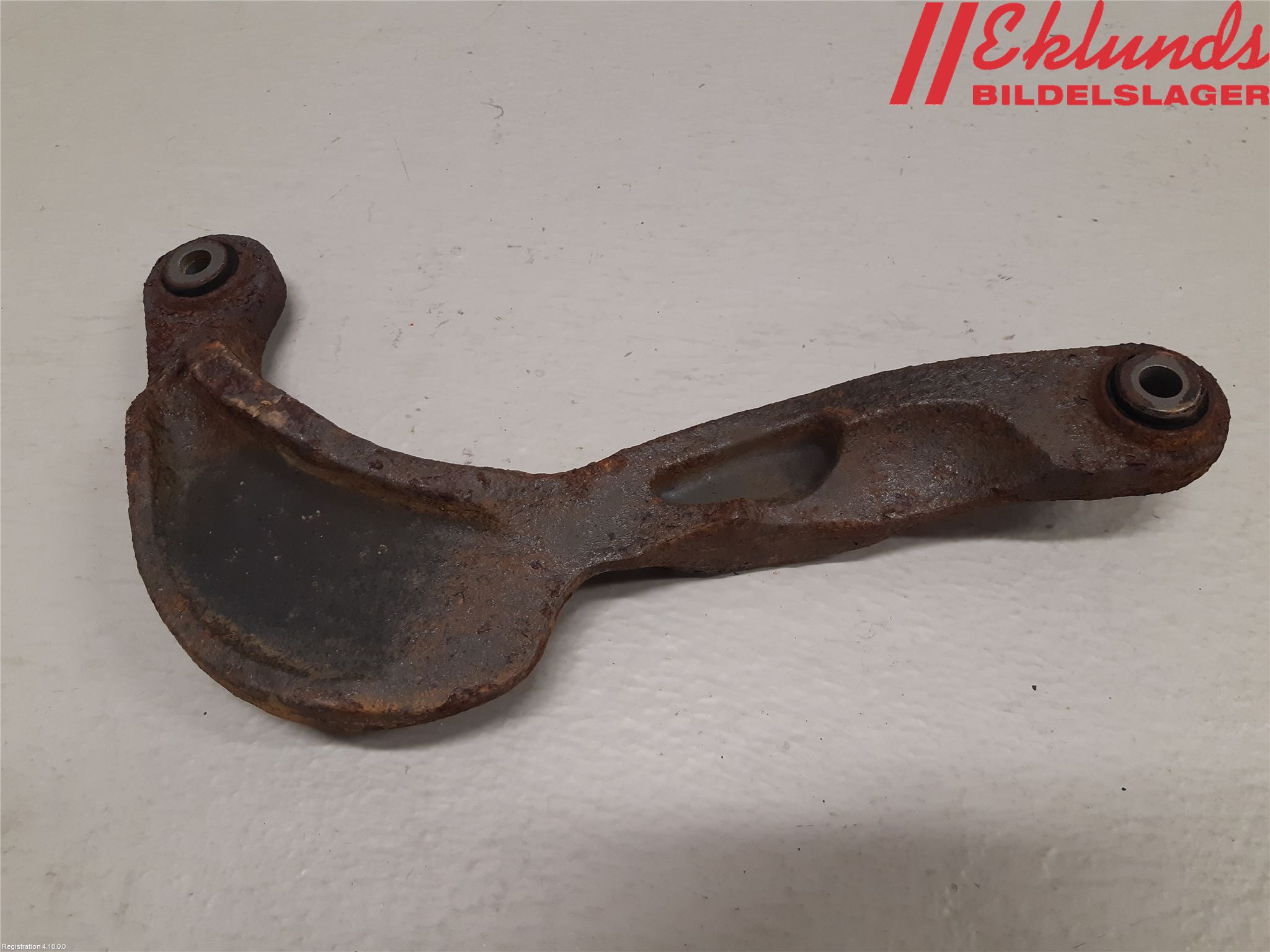 Volvo V70 14-16 Bärarm Bak Övre Vänster