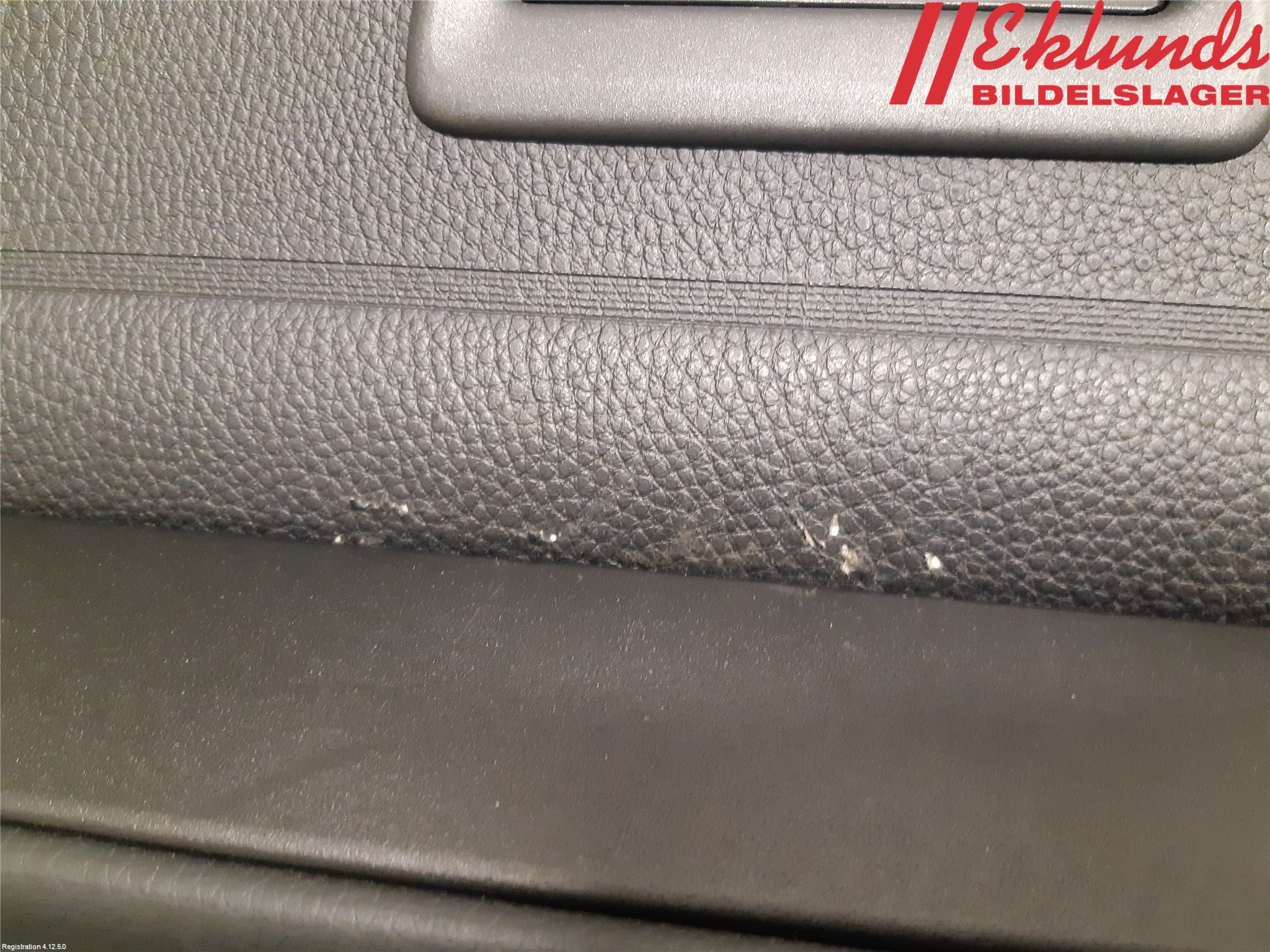 Volkswagen VW GOLF / E-GOLF VII 13-20 Insynskydd