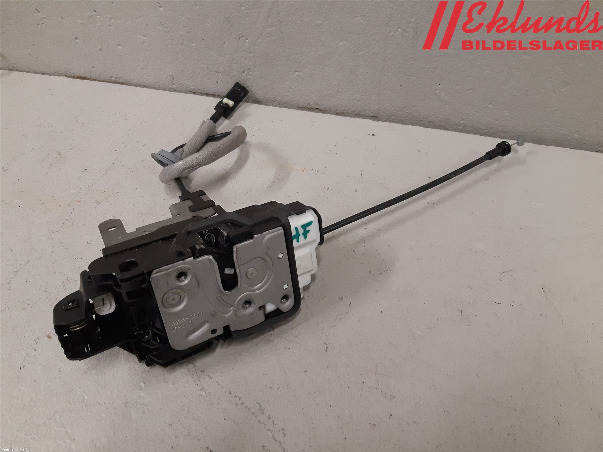 Volvo V40 12-19 Låskista-Dörrlås