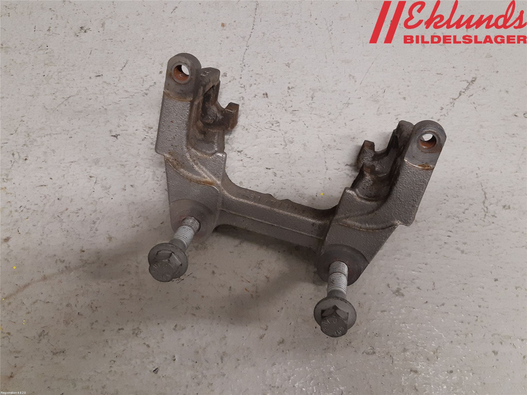 Volvo XC90/RECHARGE 16- Bromsokshållare