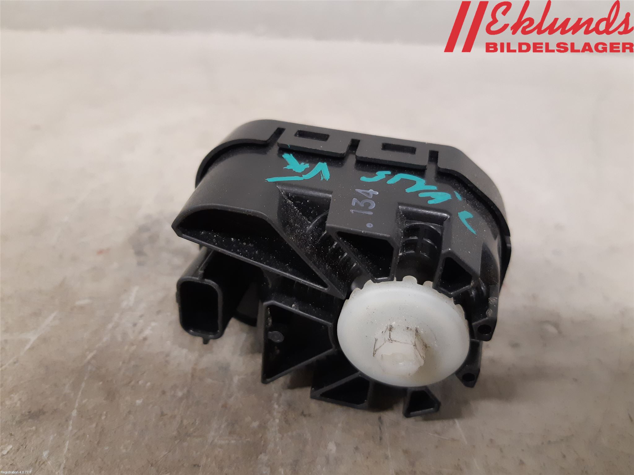 Toyota COROLLA 19- Strålkastautjustmotor