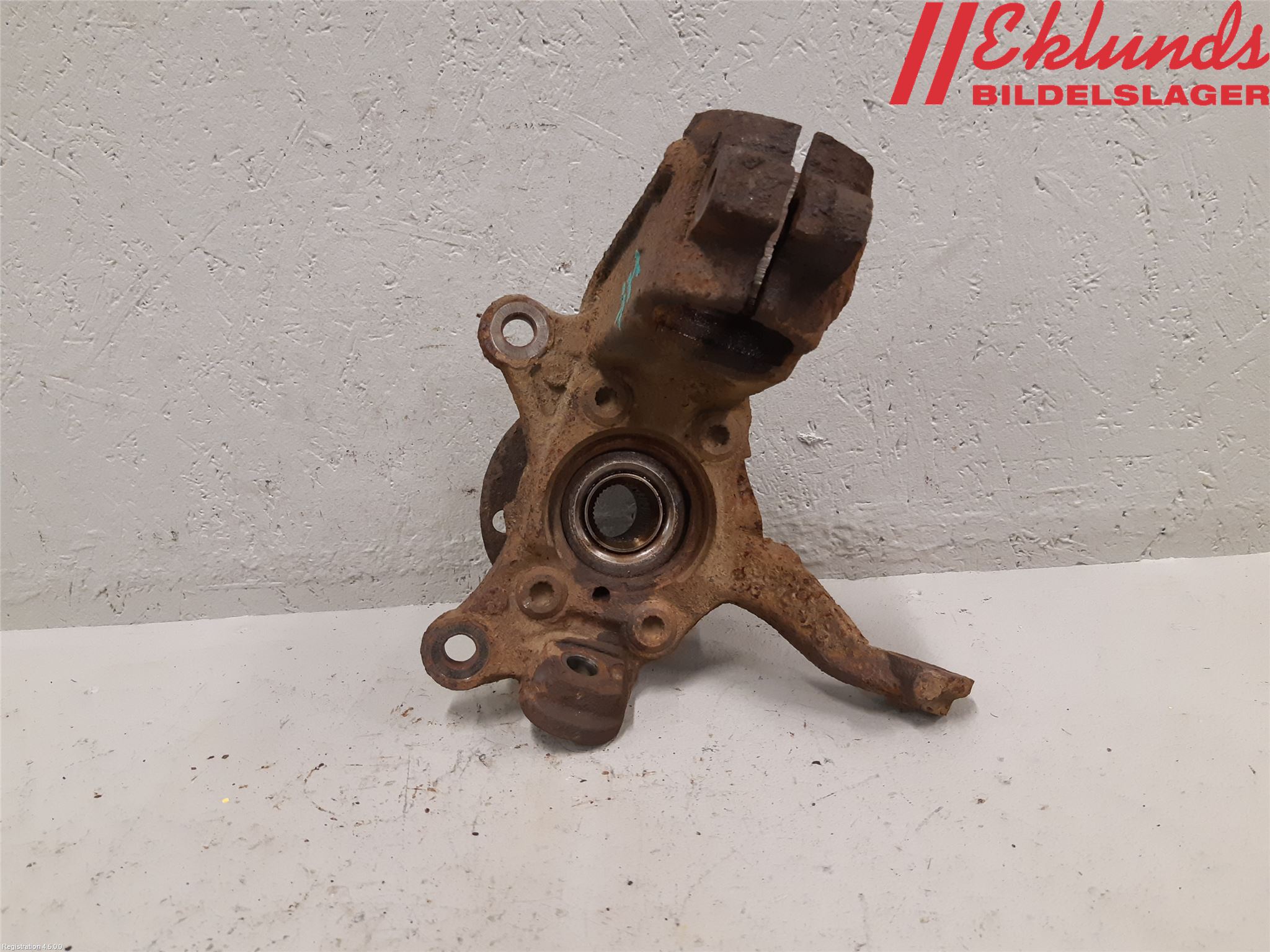 Volkswagen VW CADDY 11-15 Styrspindel Lagerhus Hö