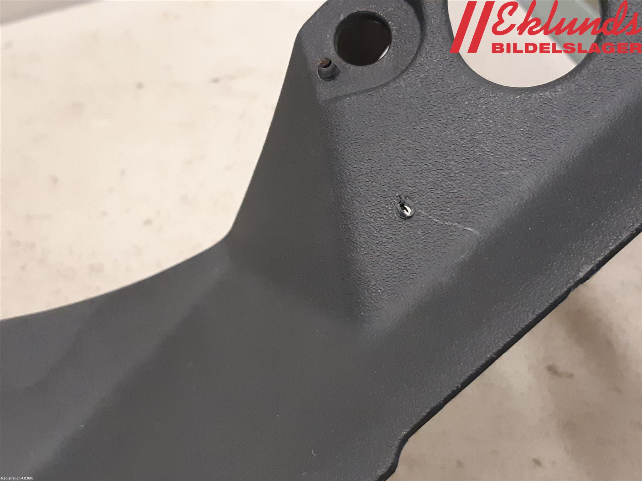 Toyota C-HR 16-23 Täckplast Front