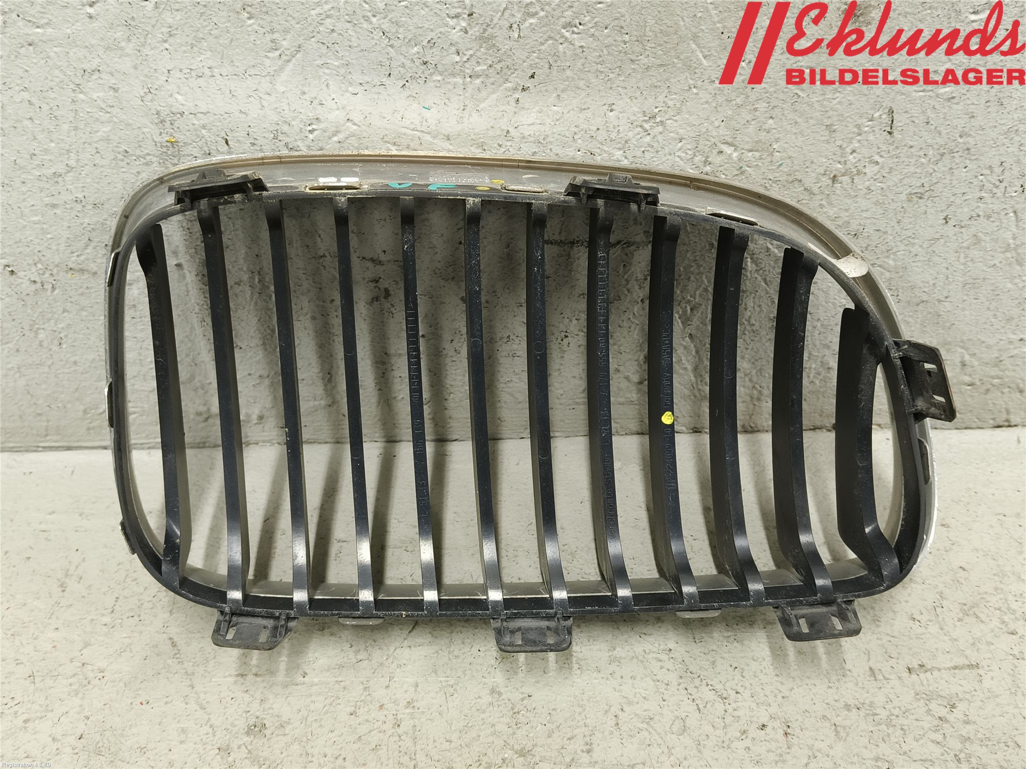 BMW 1 E87/81 5D/3D 03-11 Grilldel Mitt