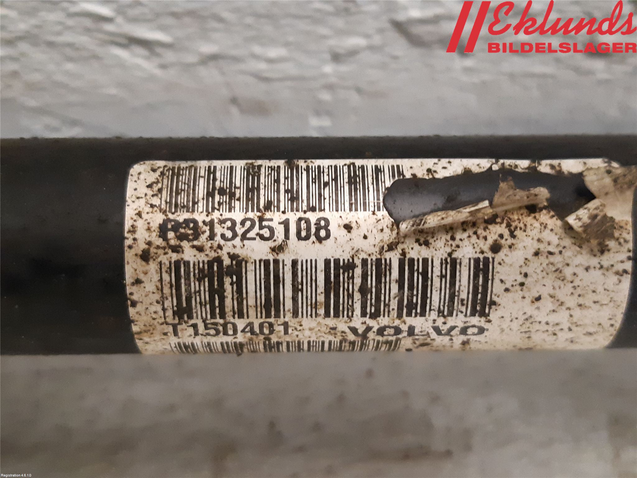 Volvo V70 14-16 Drivaxel Fram Vänster